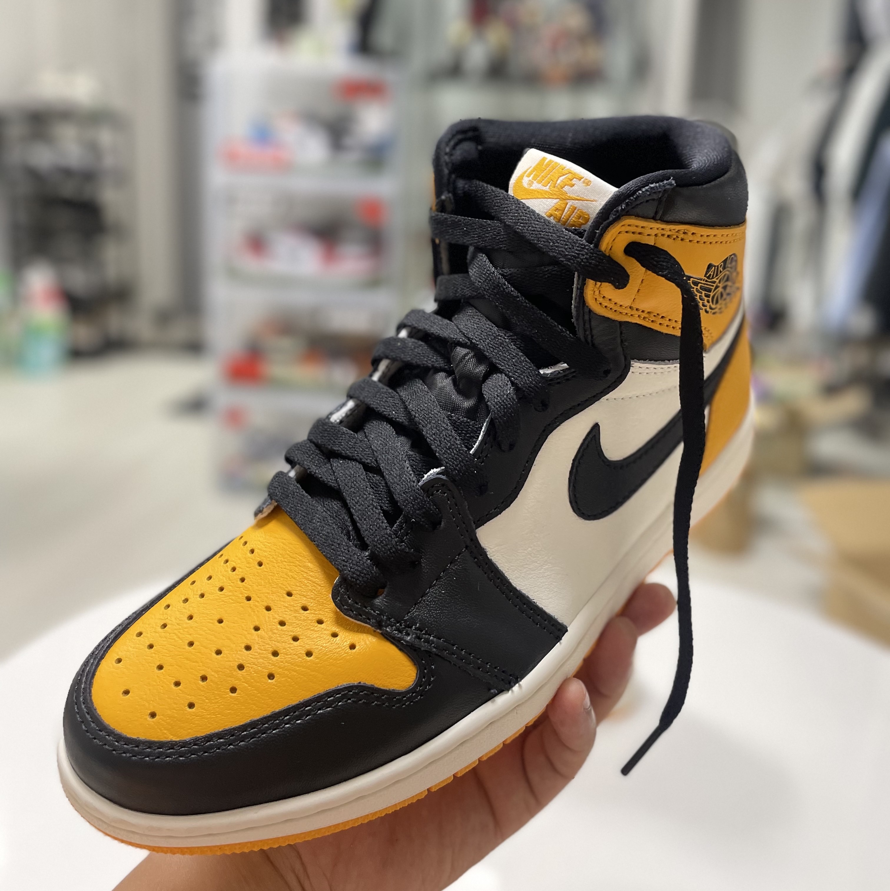 Jordan 1 Retro High OG Taxi 착용 스타일 - 1