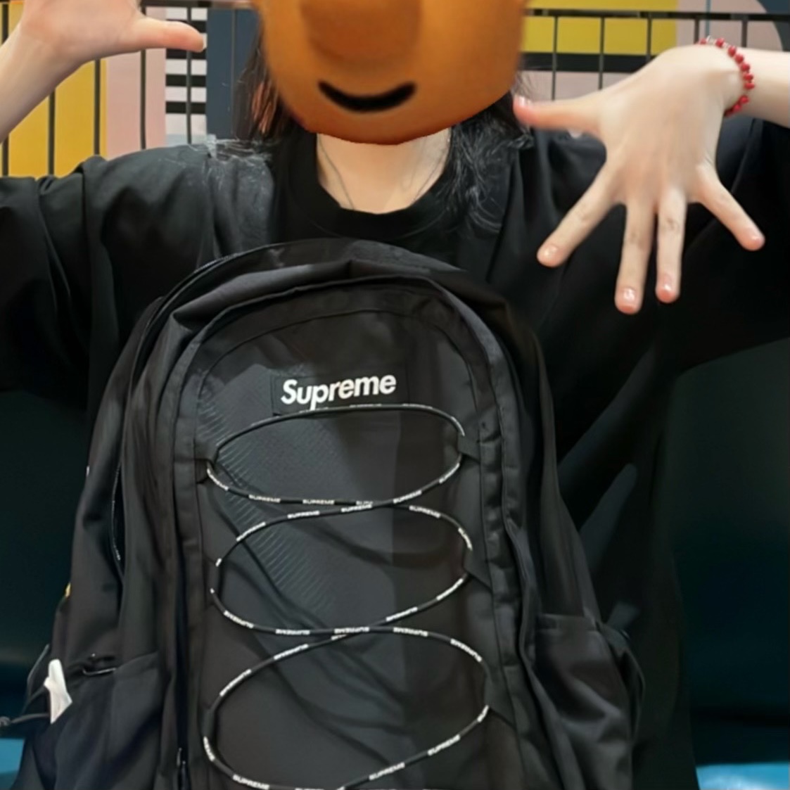 Supreme Backpack Black - 22SS 착용 스타일 - 1