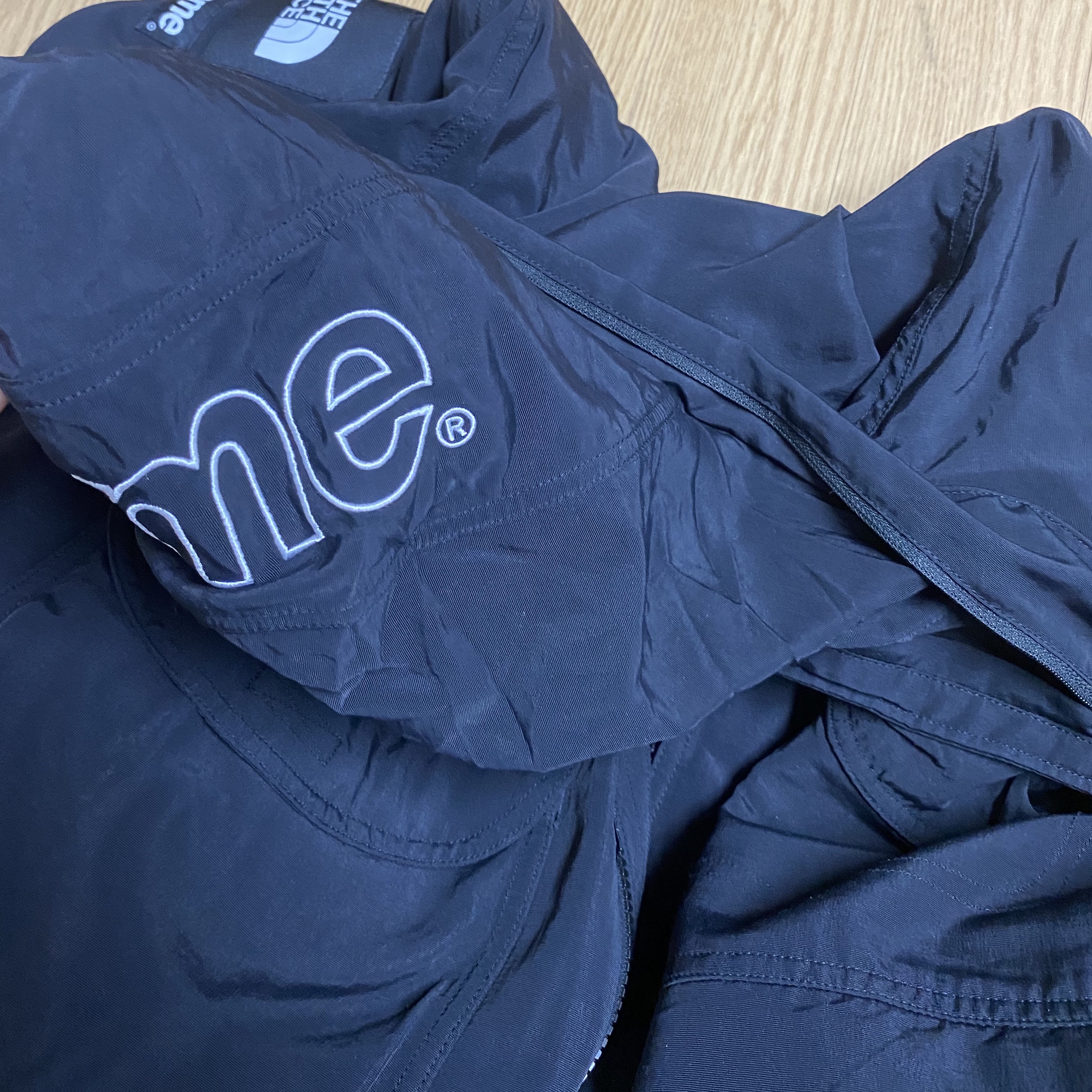 Supreme x The North Face Trekking Convertible Jacket Black - 22SS 착용 스타일 - 4