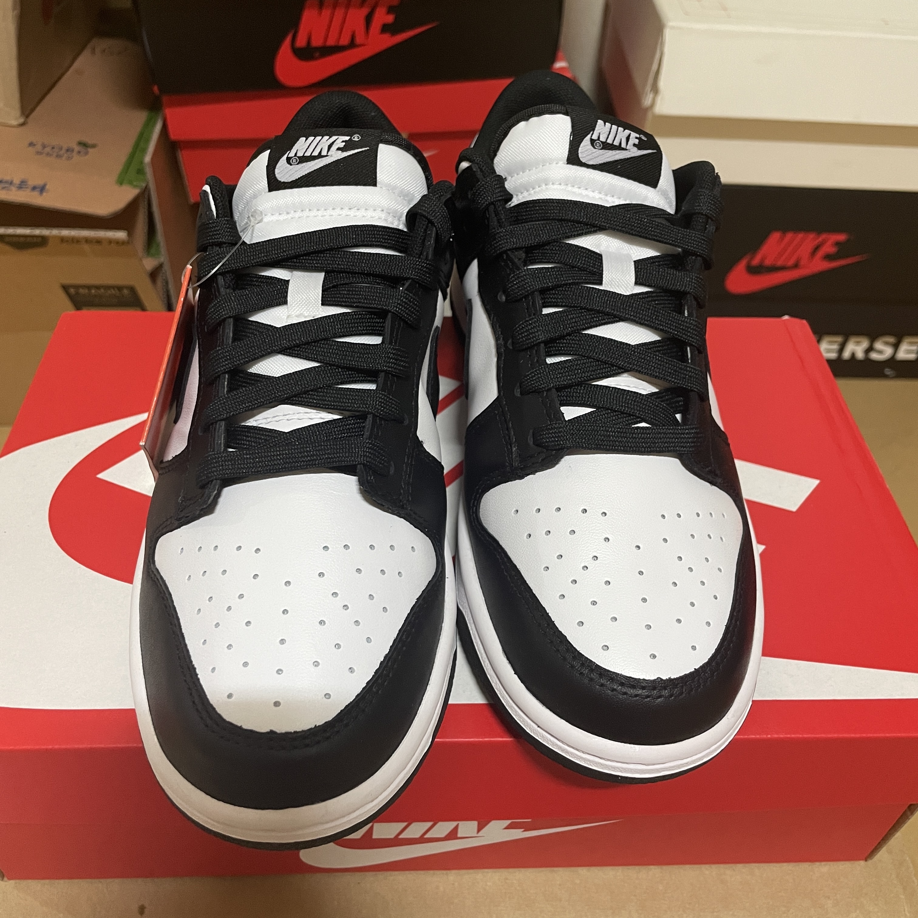 Nike Dunk Low Retro Black 착용 스타일 - 3