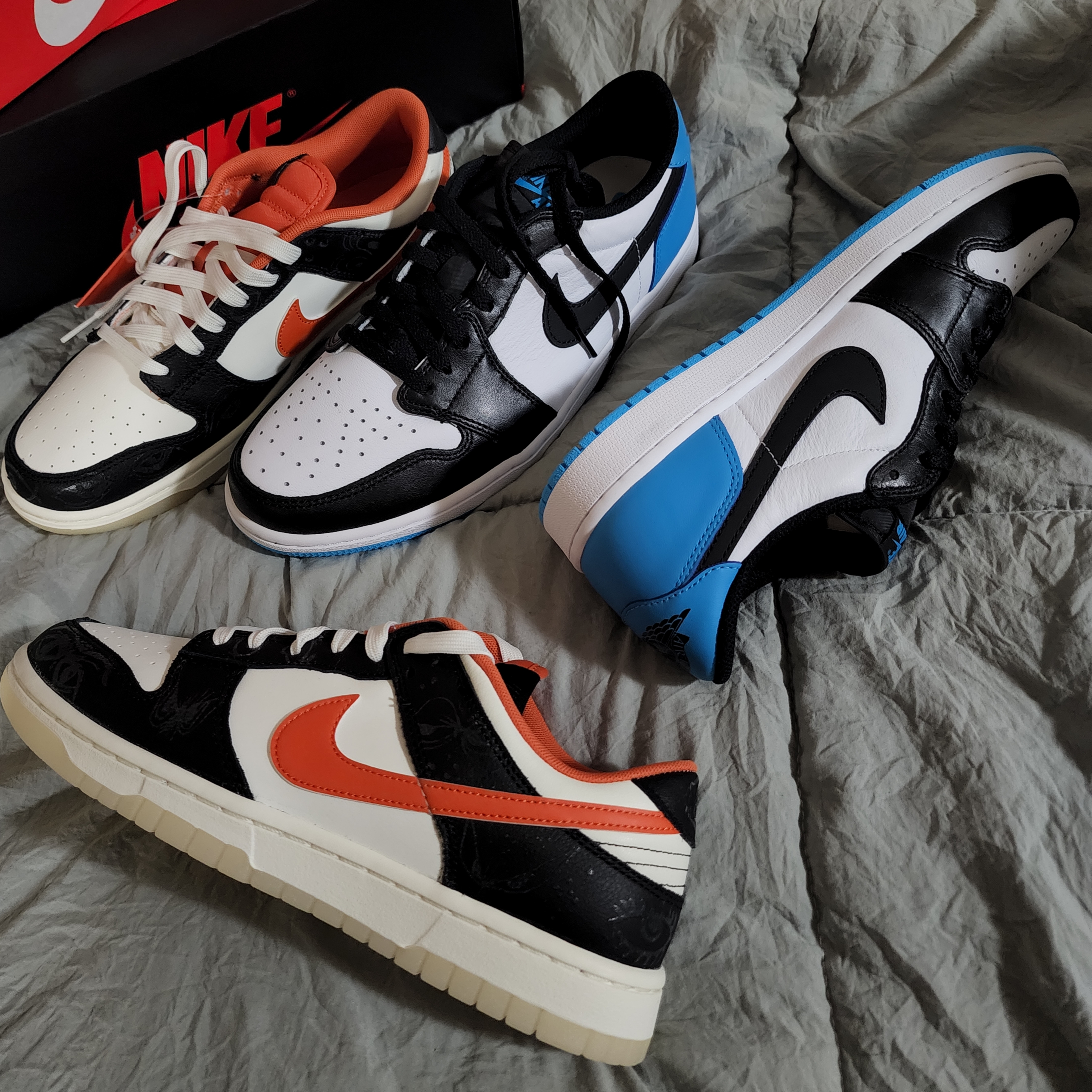 Jordan 1 Retro Low OG Black and Dark Powder Blue, Nike Dunk Low Retro PRM Halloween 착용 스타일 - 2