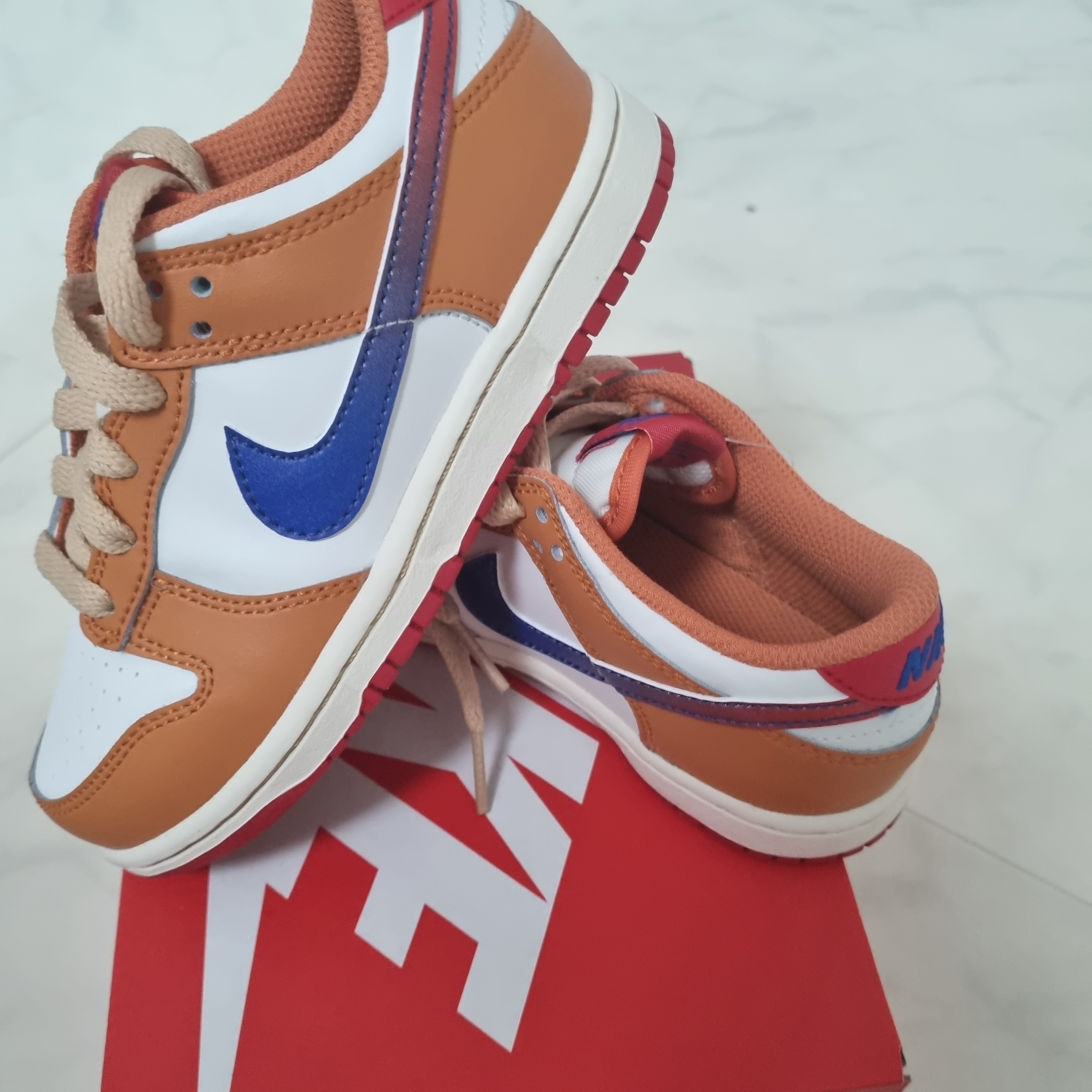 (GS) Nike Dunk Low Hot Curry and Game Royal 착용 스타일 - 2