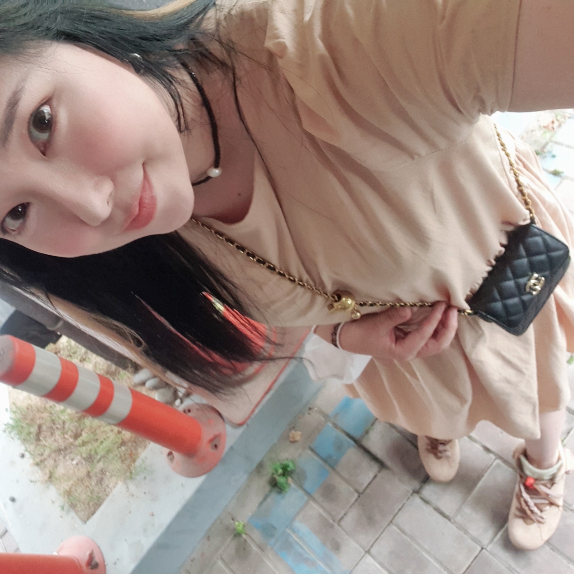 Jordan 6 x Travis Scott Retro SP British Khaki 착용 스타일 - 1