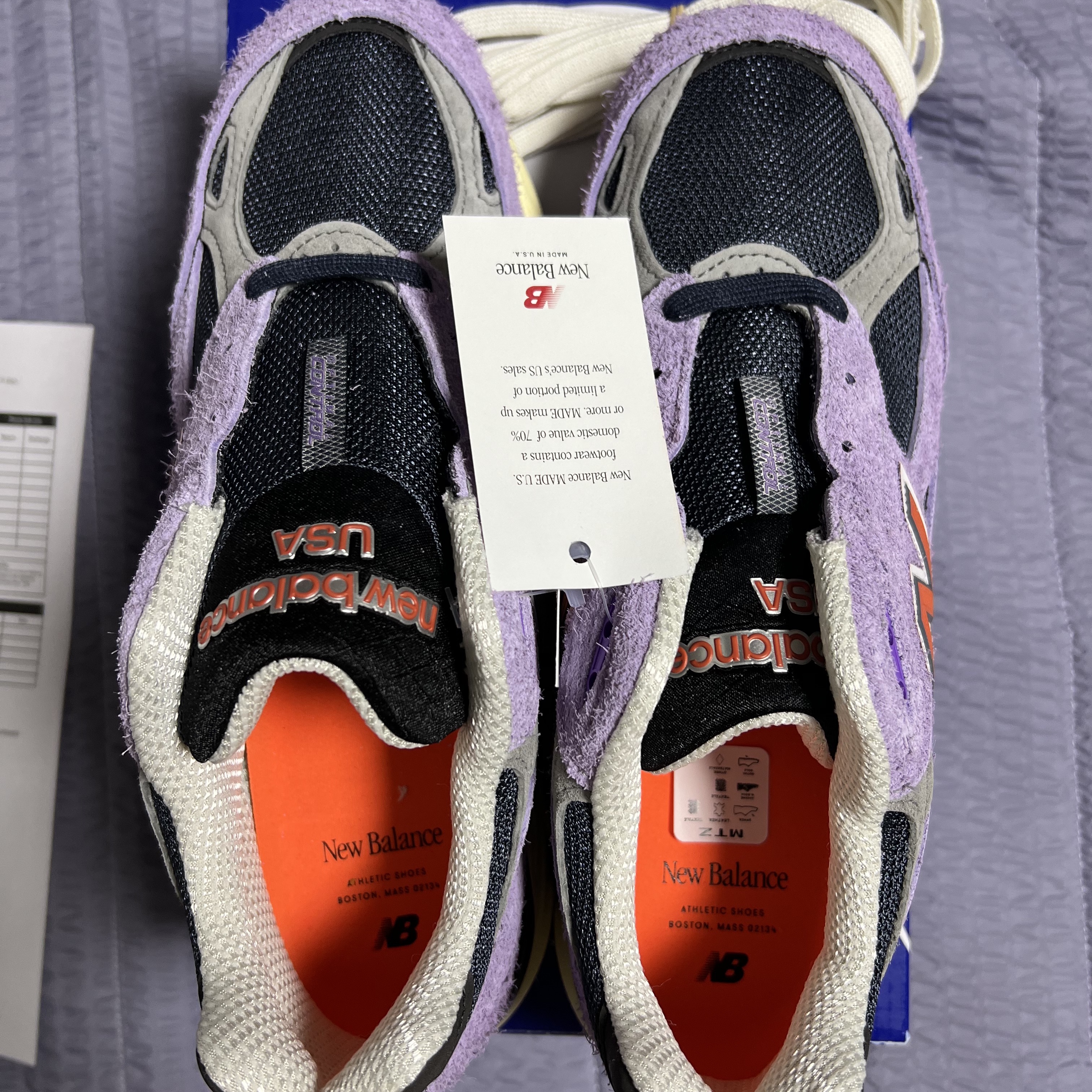 New Balance 990v3 Made in USA Raw Amethyst 착용 스타일 - 1