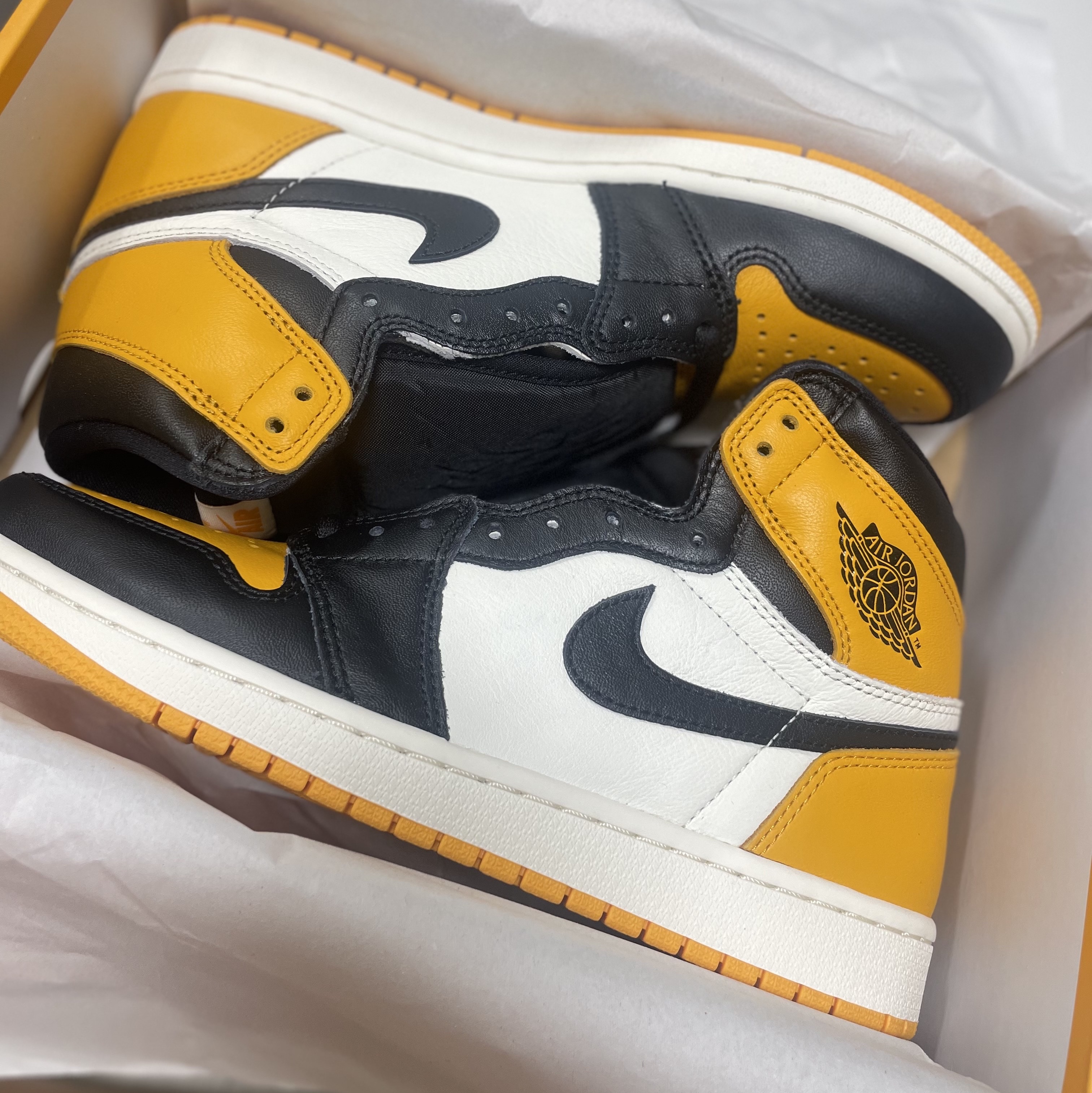 Jordan 1 Retro High OG Taxi 착용 스타일 - 3