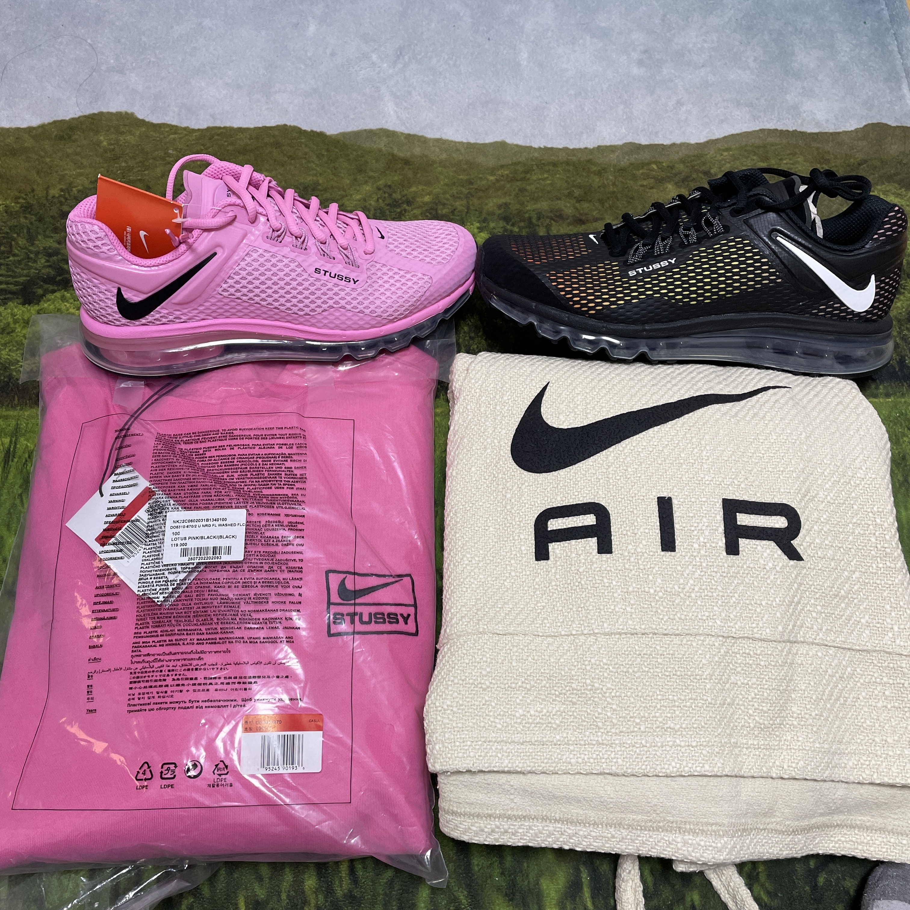 Nike x Stussy NRG Fleece Hemp Pullover Natural, Nike x Stussy Air Max 2013 Psychic Pink 착용 스타일