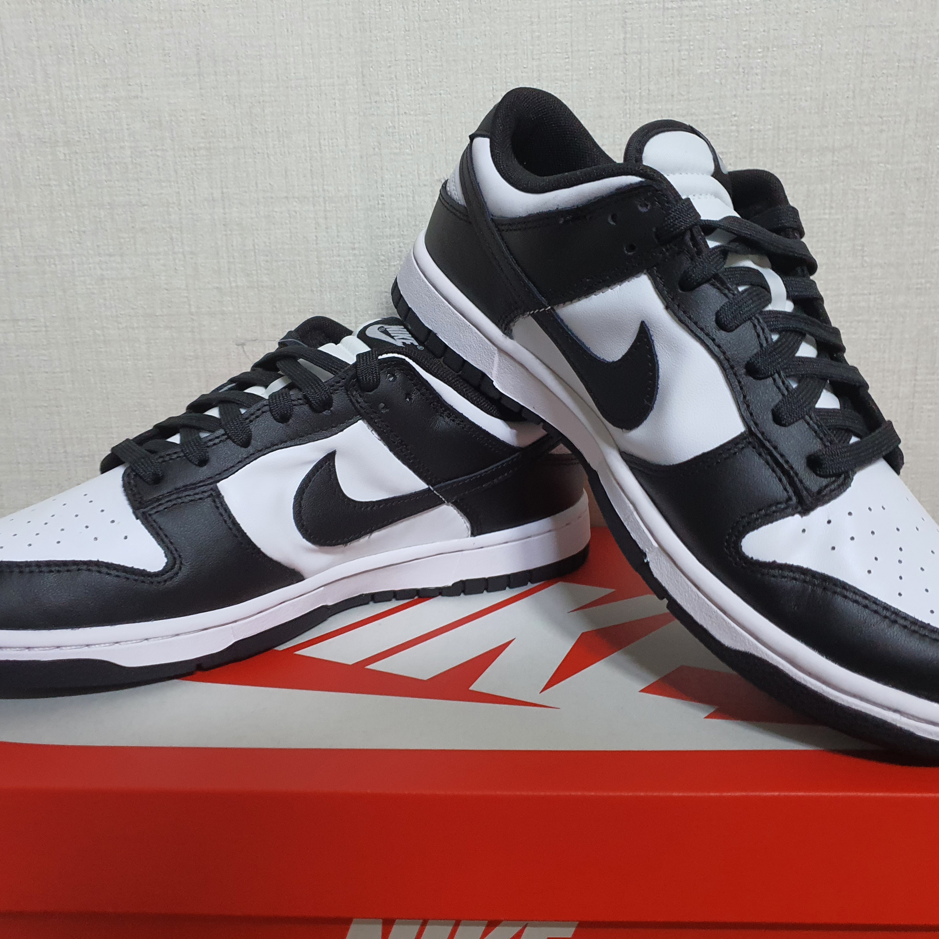 Nike Dunk Low Retro Black 착용 스타일