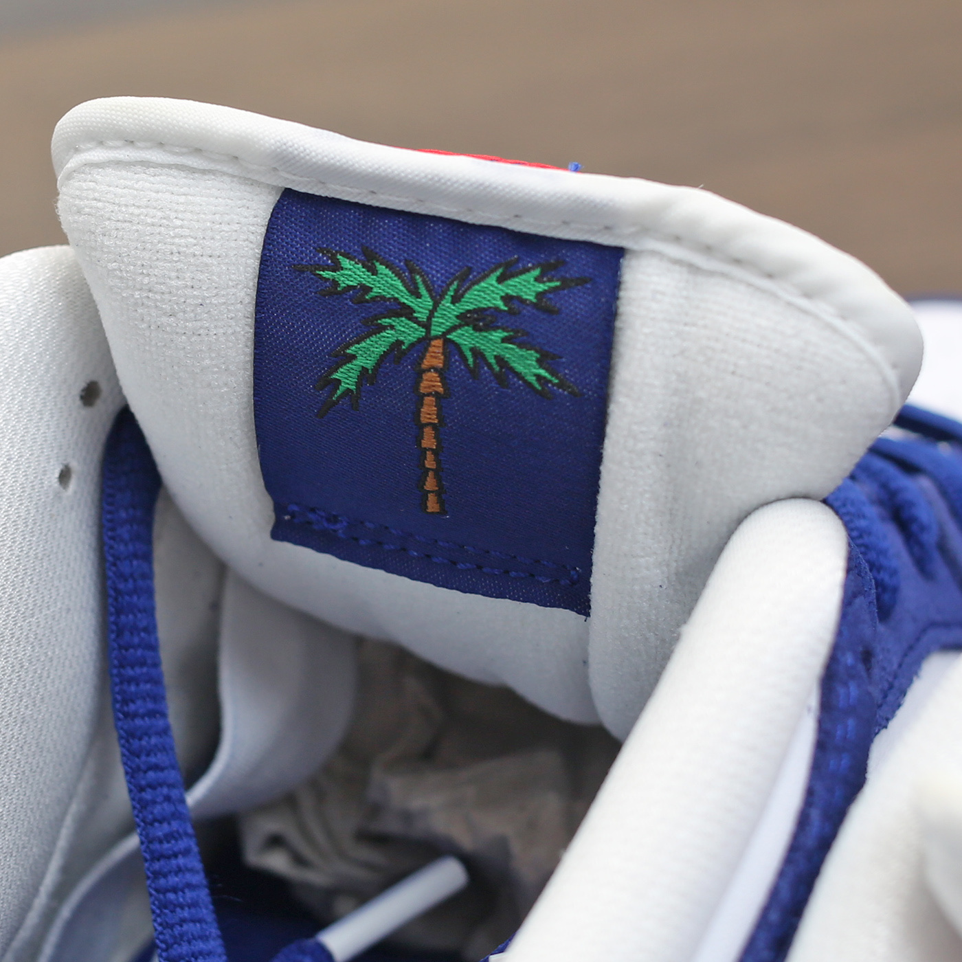 Nike SB Dunk Low Pro Premium Deep Royal Blue 착용 스타일 - 5