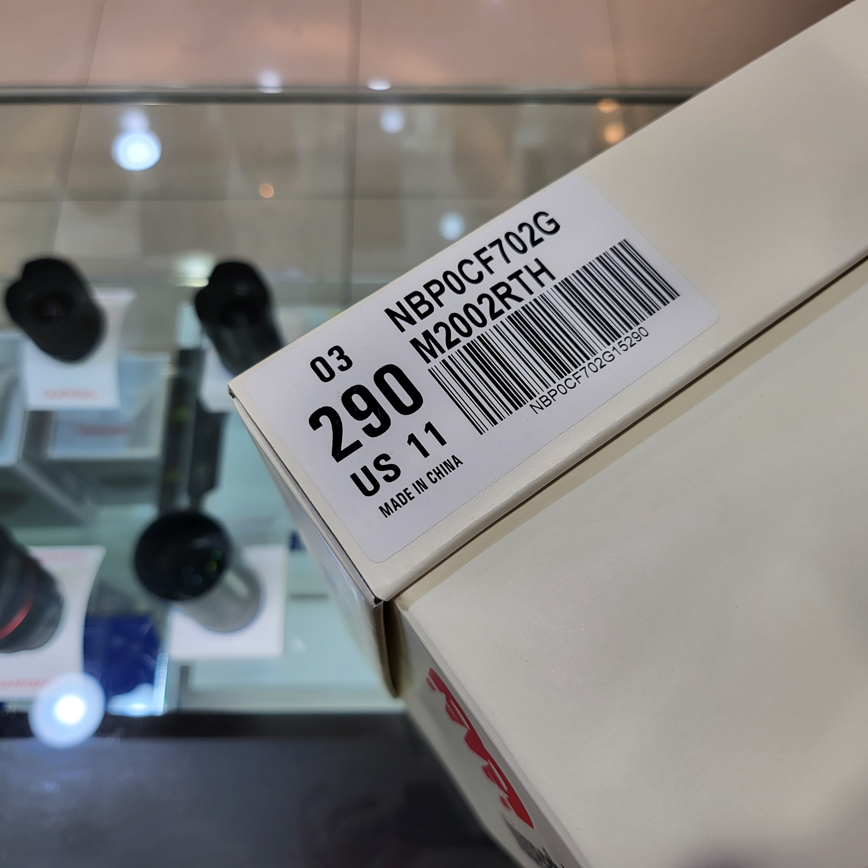 New Balance x Thisisneverthat 2002R 2022 Downtown Run 착용 스타일 - 2