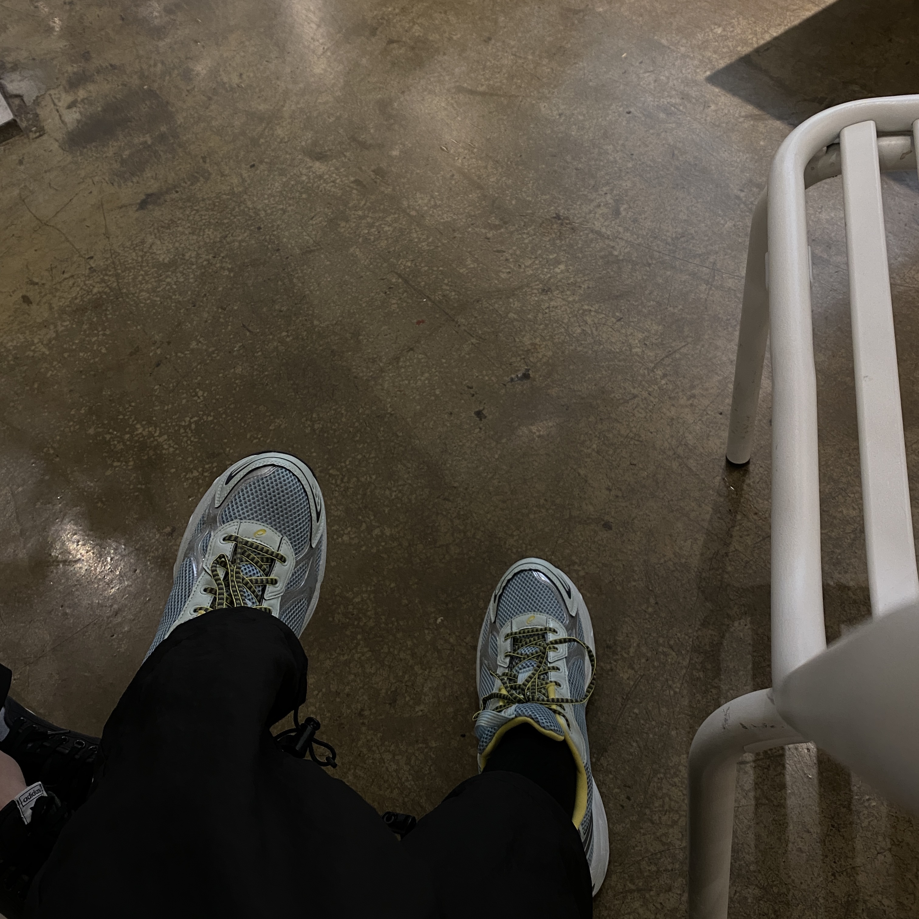 Asics UB4-S Gel-1130 Smoke Blue 착용 스타일