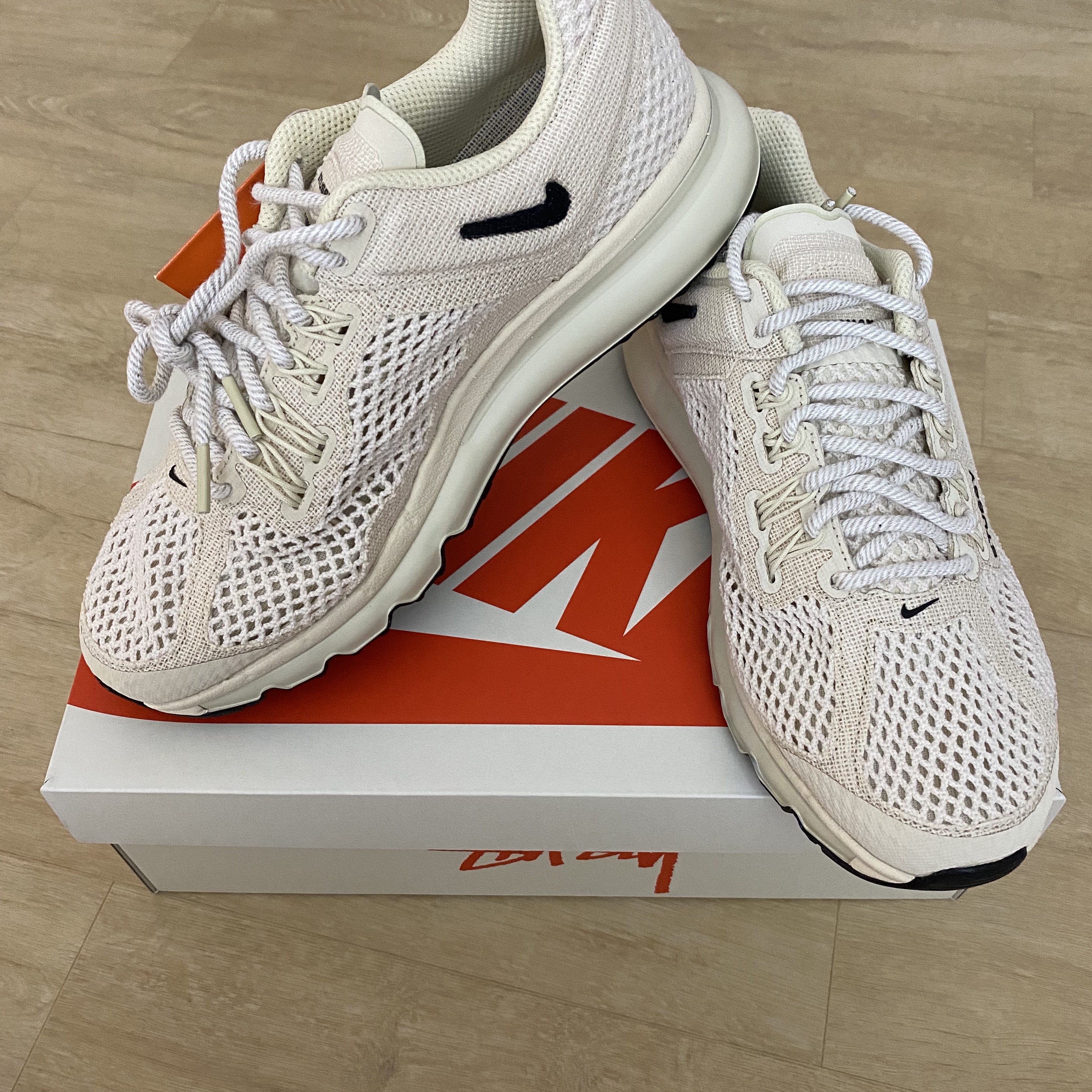 Nike x Stussy Air Max 2013 Fossil 착용 스타일 - 2
