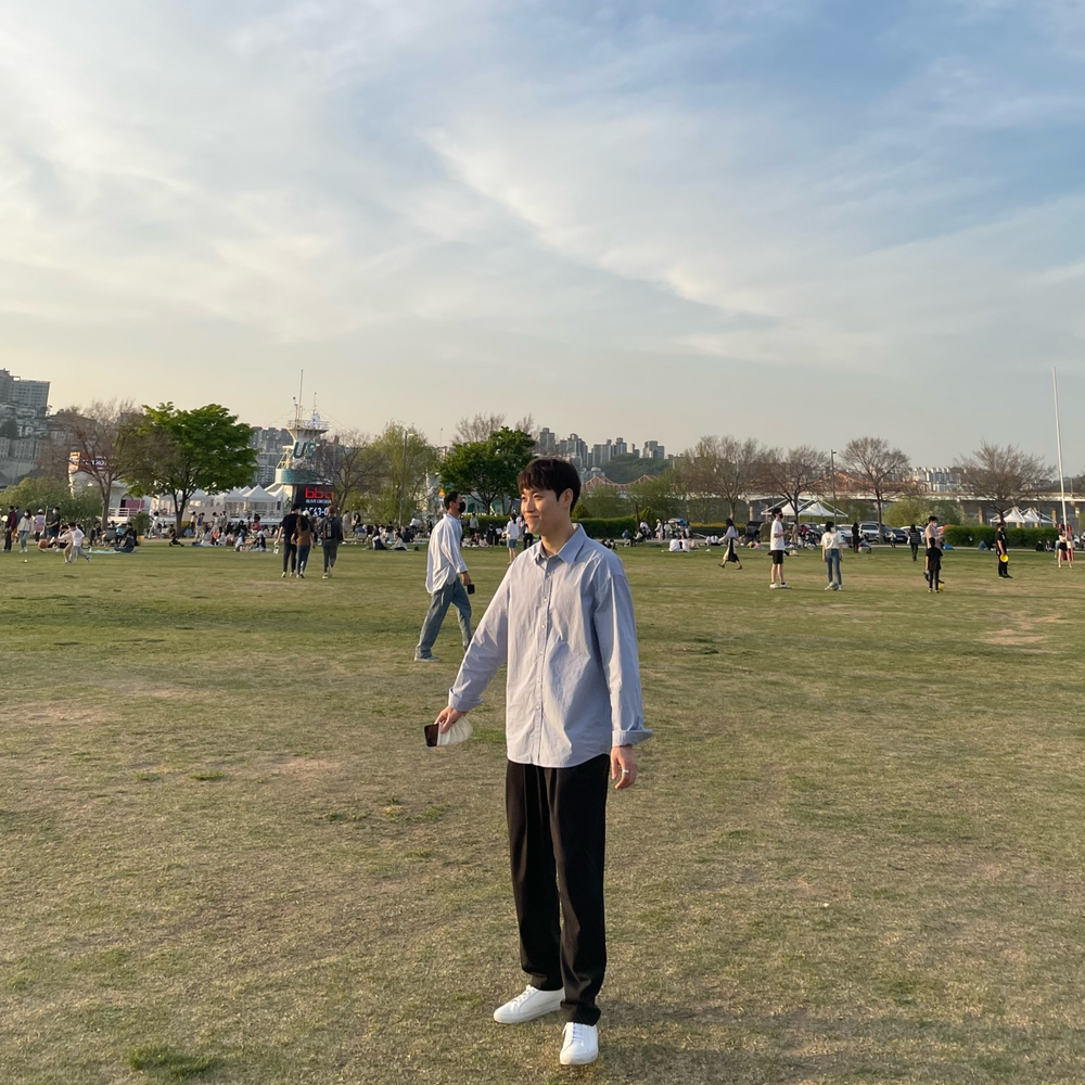 KREAM 프로필 이미지