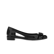 (W) Ferragamo Jelly Ballet Flat Vara Bow Black