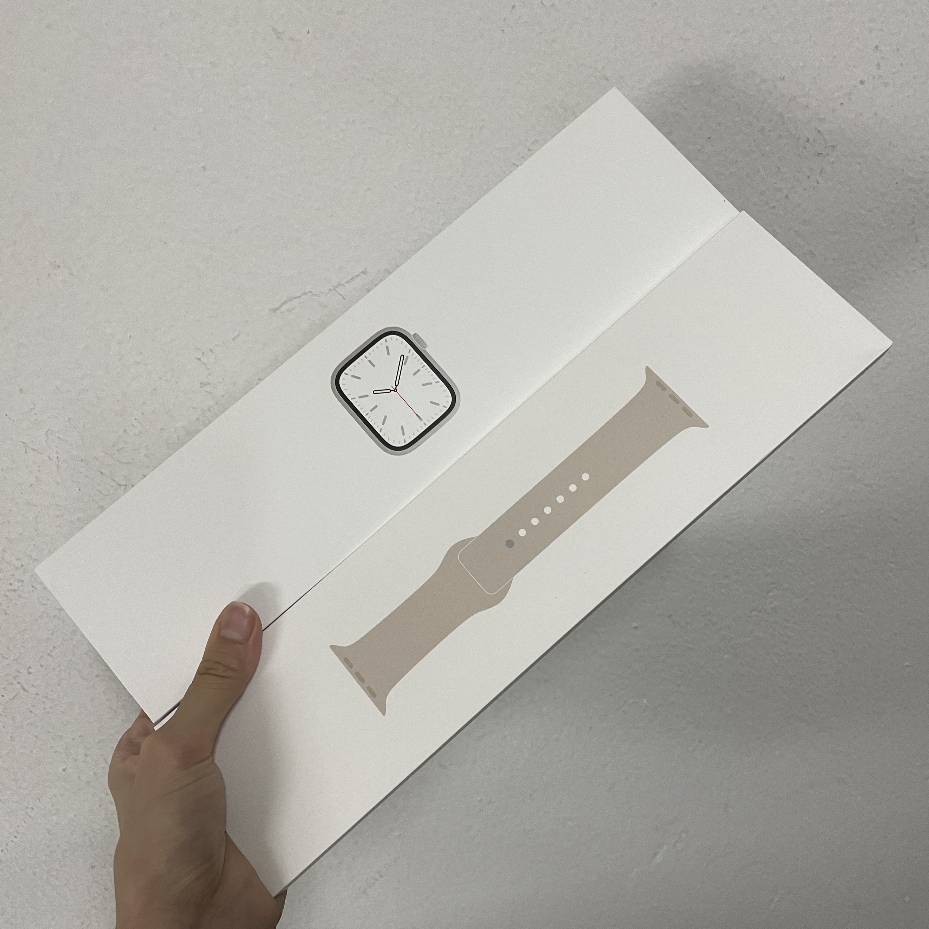 Apple Watch Series 7 41mm Cellular Starlight Aluminum Case with Sport Band Starlight (Korean Ver.) 착용 스타일 - 2