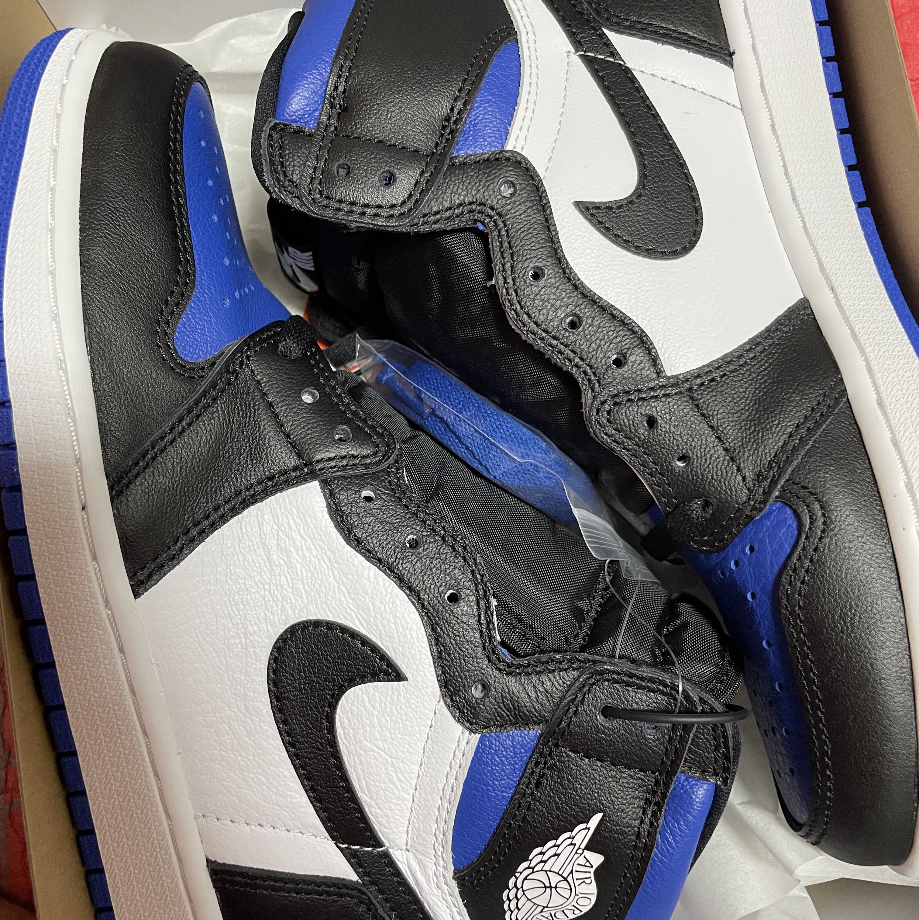 Jordan 1 Retro High OG Royal Toe 착용 스타일