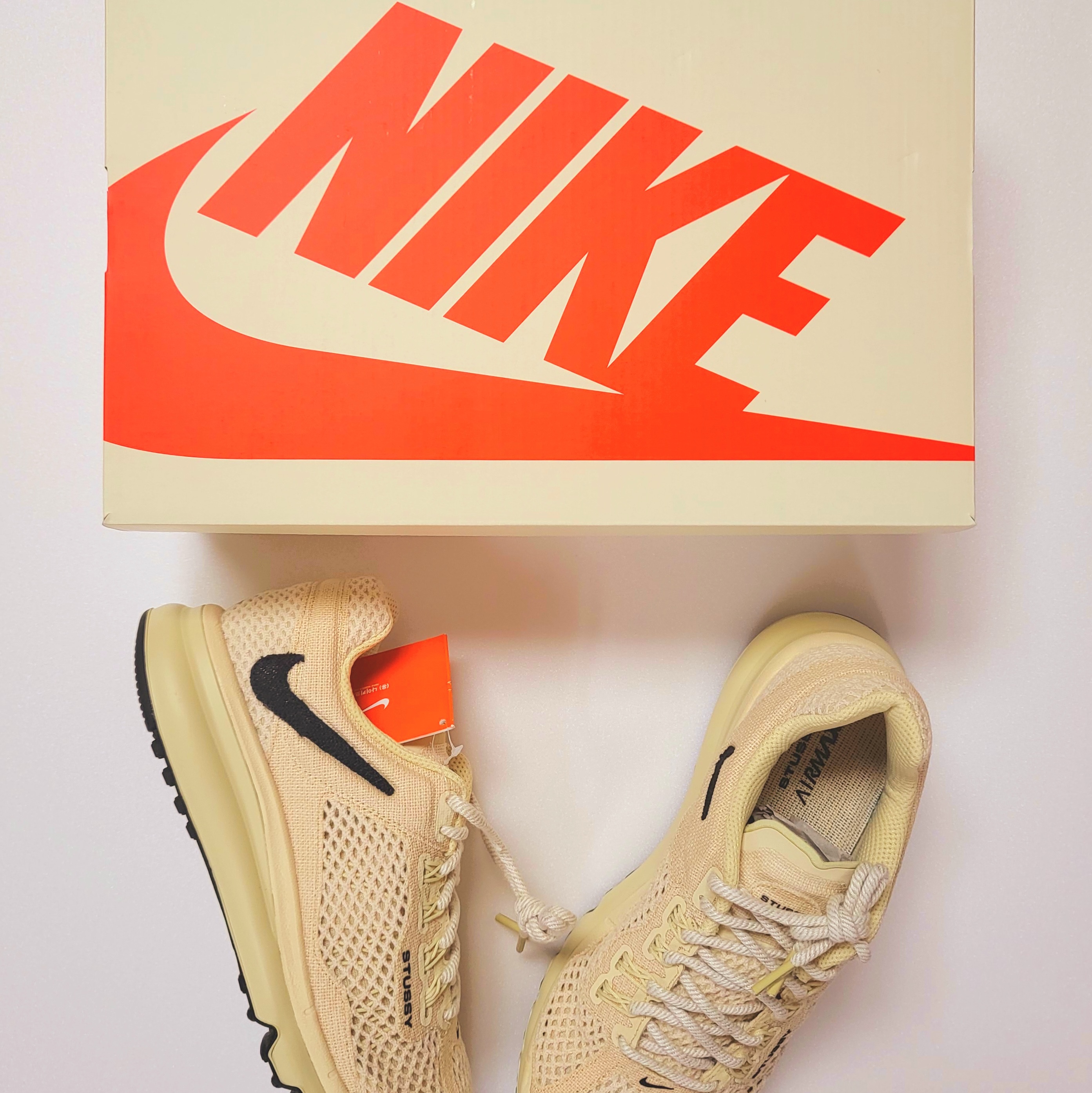 Nike x Stussy Air Max 2013 Fossil, Nike x Stussy Air Zoom Spiridon Cage 2 Fossil 착용 스타일 - 1