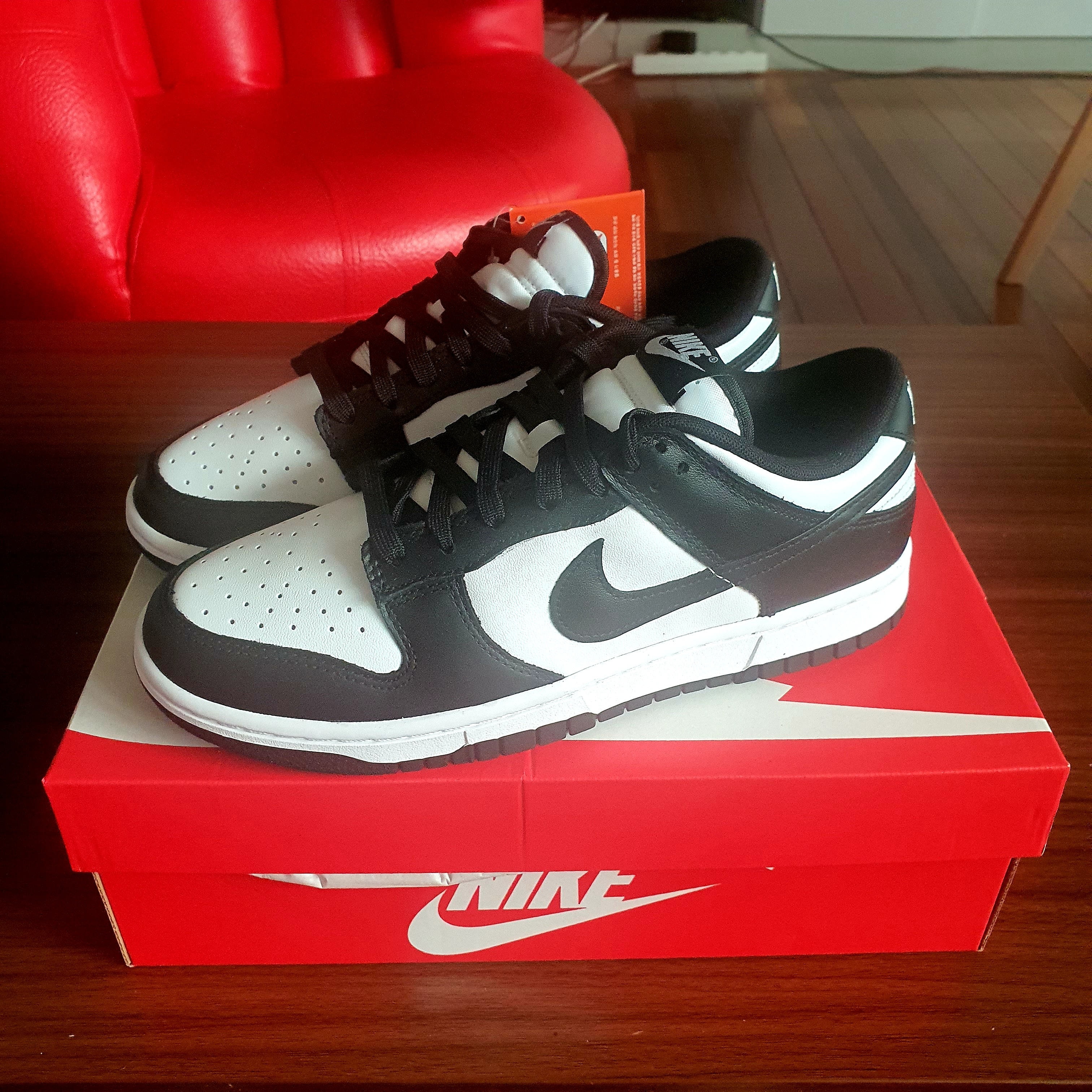 Nike Dunk Low Retro Black 착용 스타일