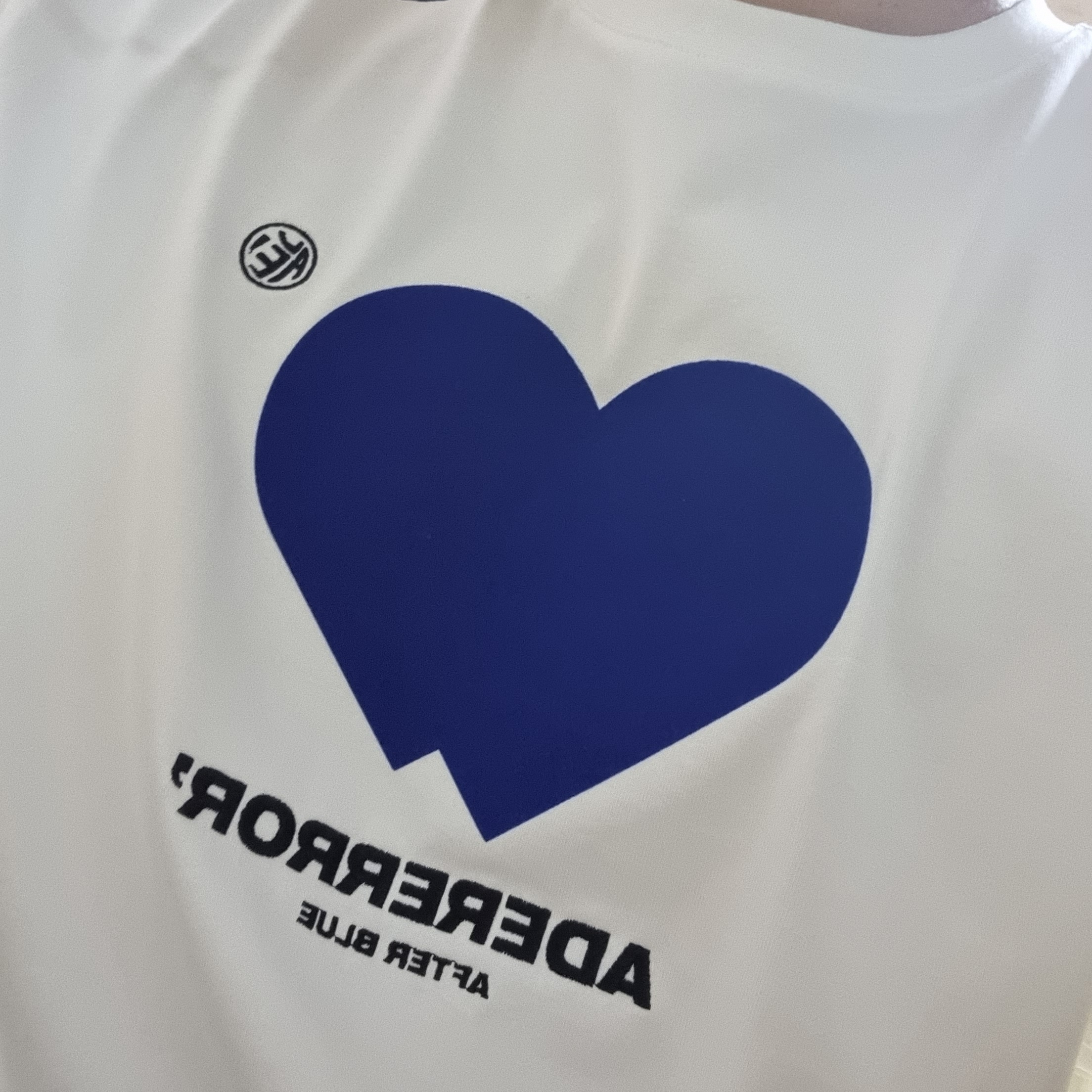 Ader Error Twin Heart Logo T-Shirt White 착용 스타일