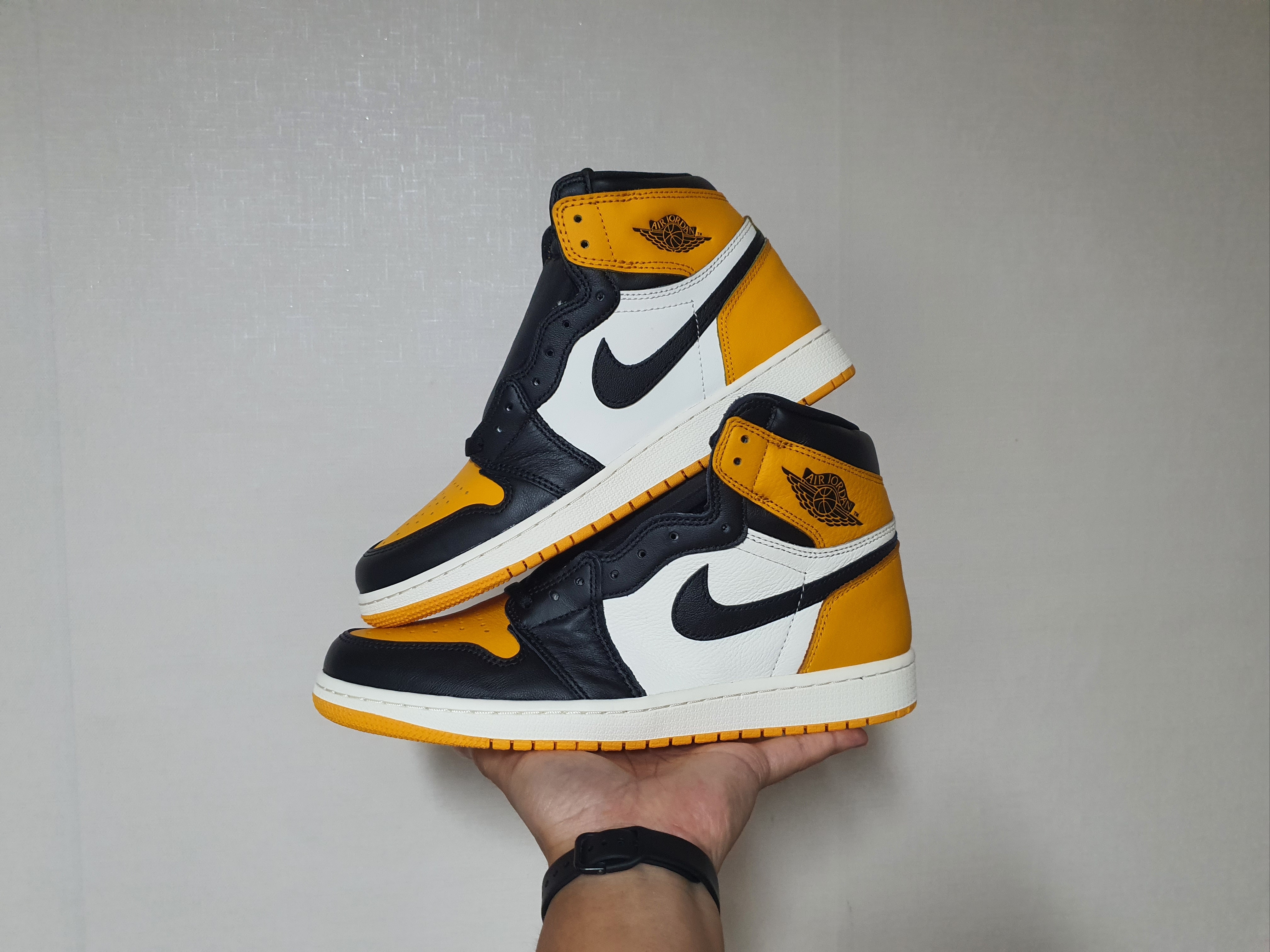 Jordan 1 Retro High OG Taxi, (GS) Jordan 1 Retro High OG Taxi 착용 스타일 - 2
