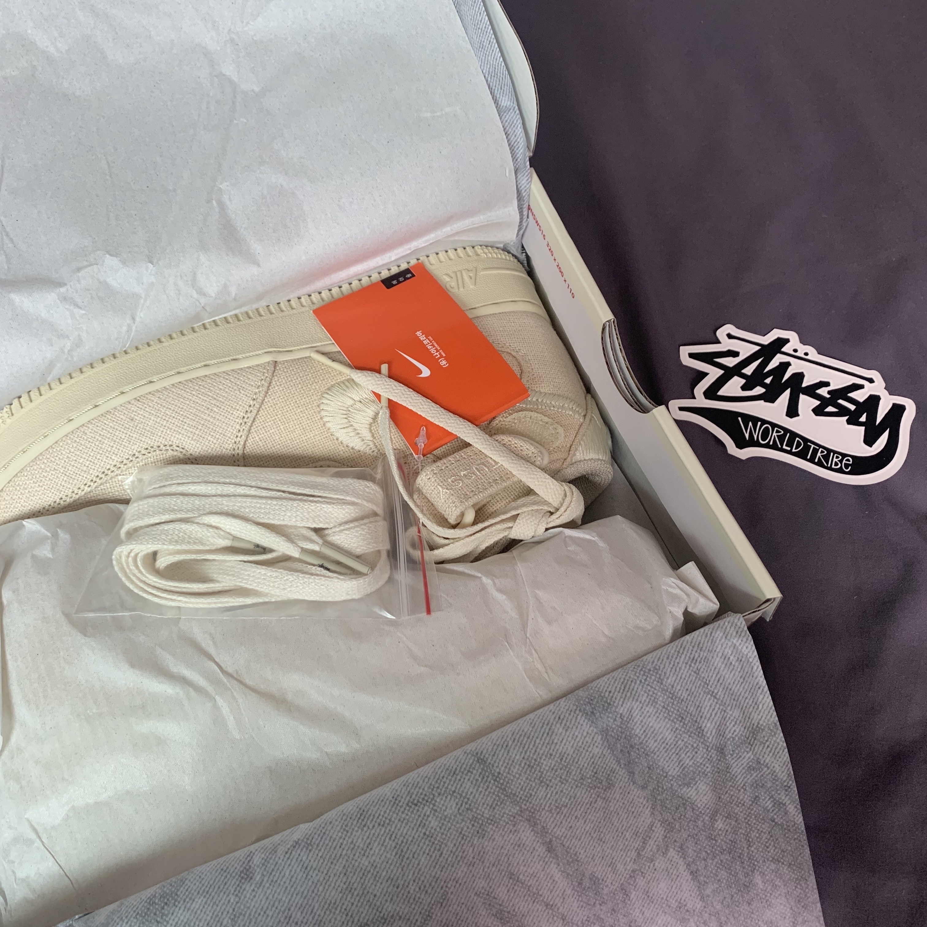 Nike x Stussy Air Force 1 '07 Mid SP Fossil 착용 스타일 - 1