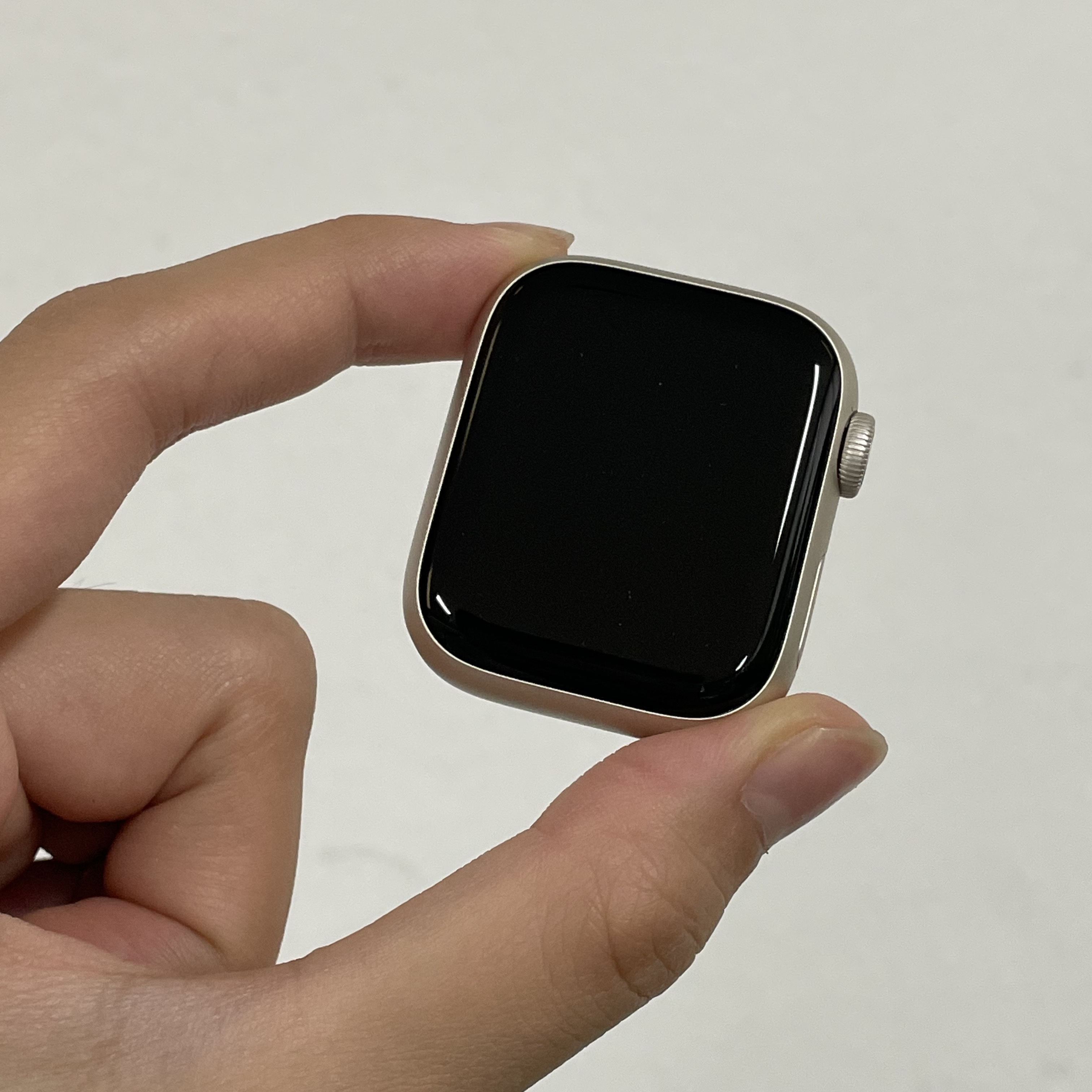 Apple Watch Series 7 41mm Cellular Starlight Aluminum Case with Sport Band Starlight (Korean Ver.) 착용 스타일 - 1