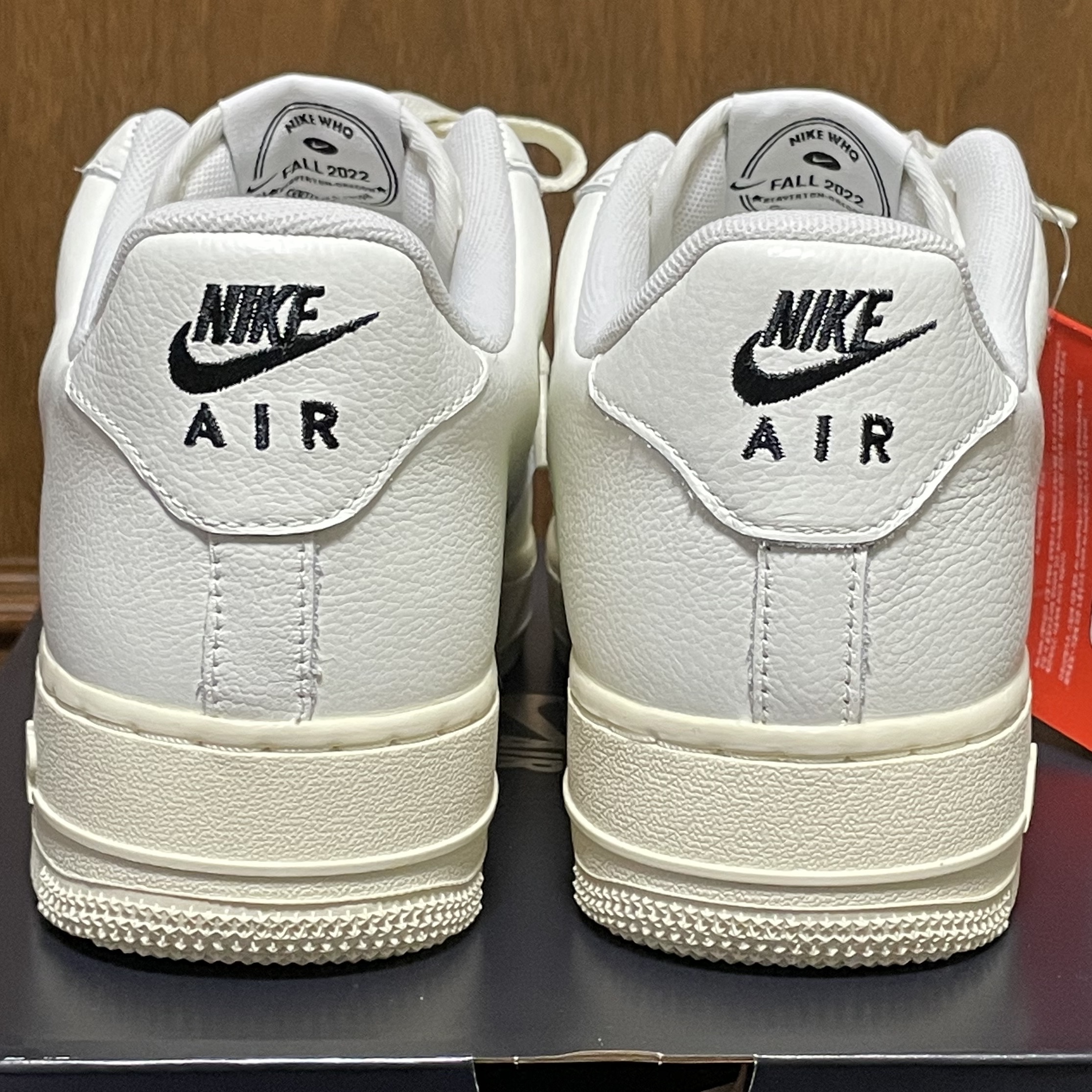 Nike Air Force 1 '07 PRM Vintage Sail 착용 스타일 - 4