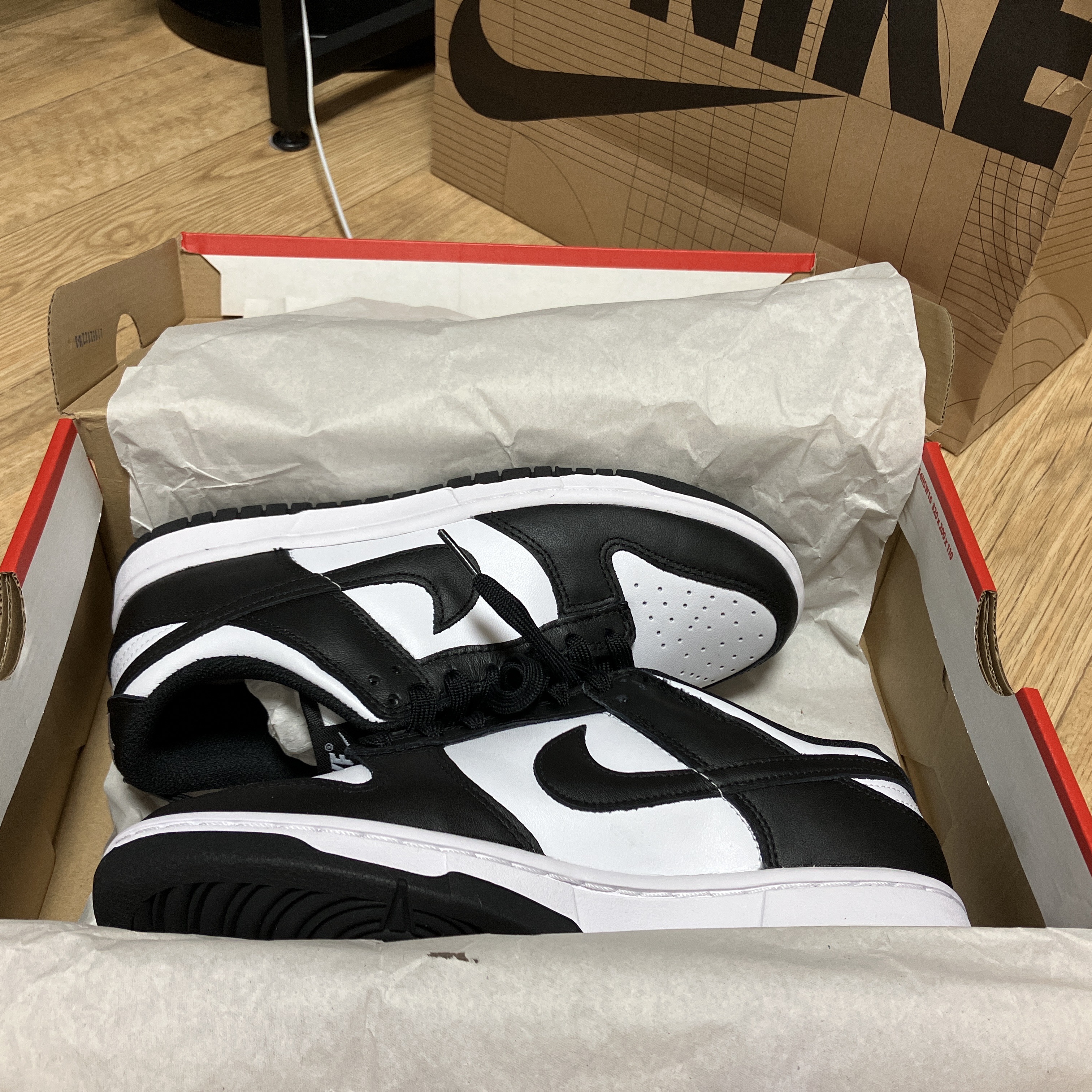 (W) Nike Dunk Low Black 착용 스타일