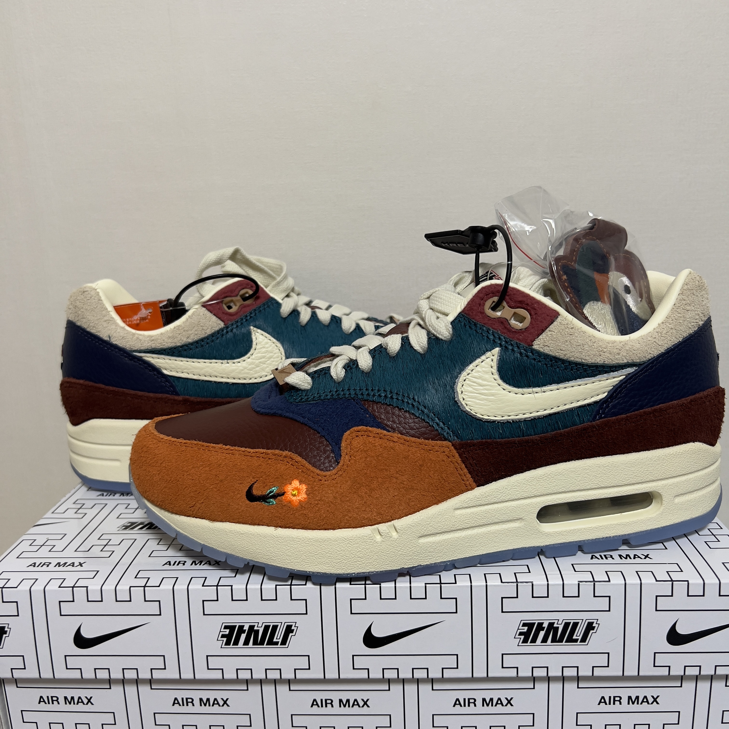 Nike x Kasina Air Max 1 SP Won-Ang Orange 착용 스타일
