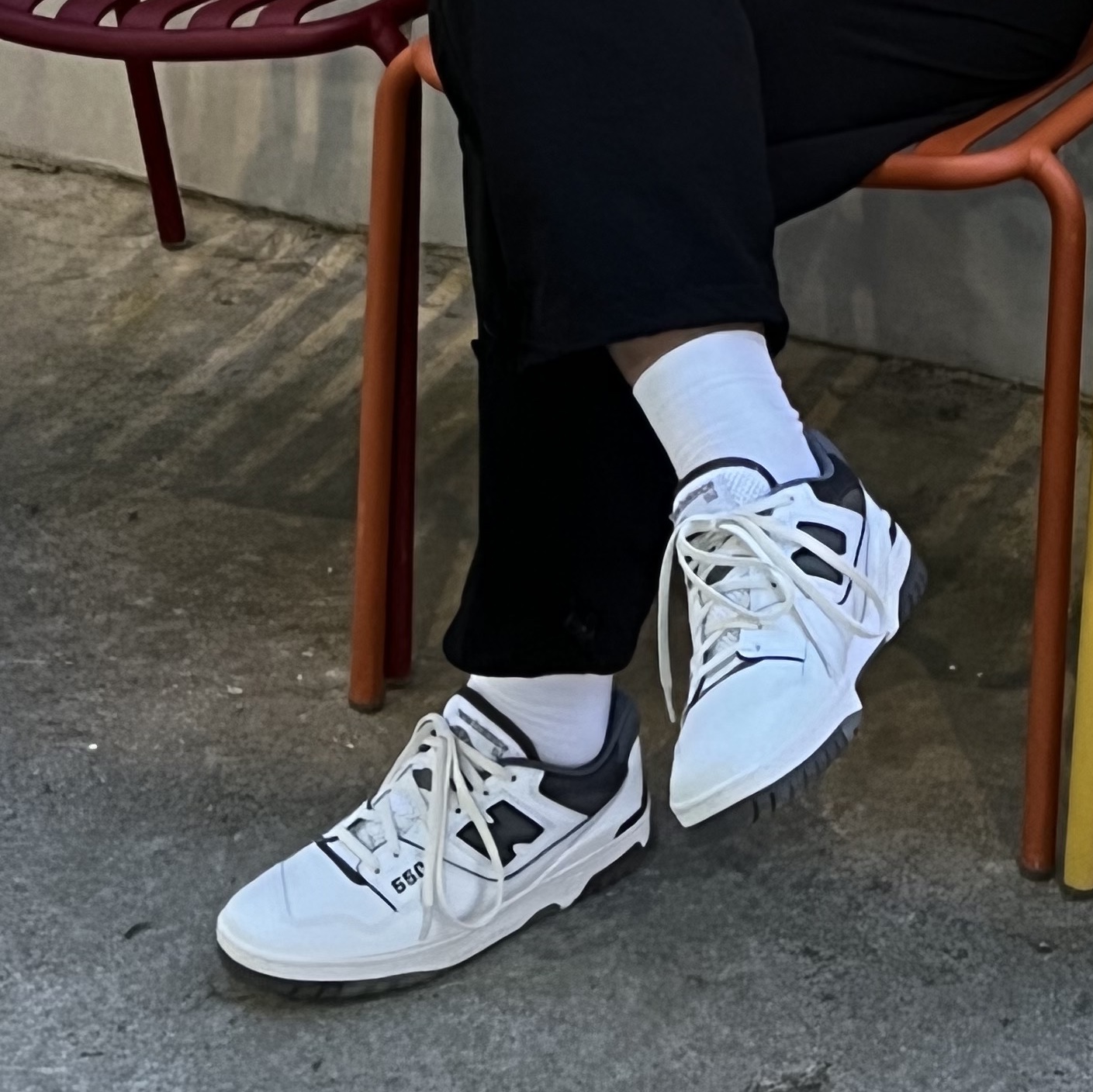New Balance 550 White Grey Dark Grey - 2E Wide 착용 스타일