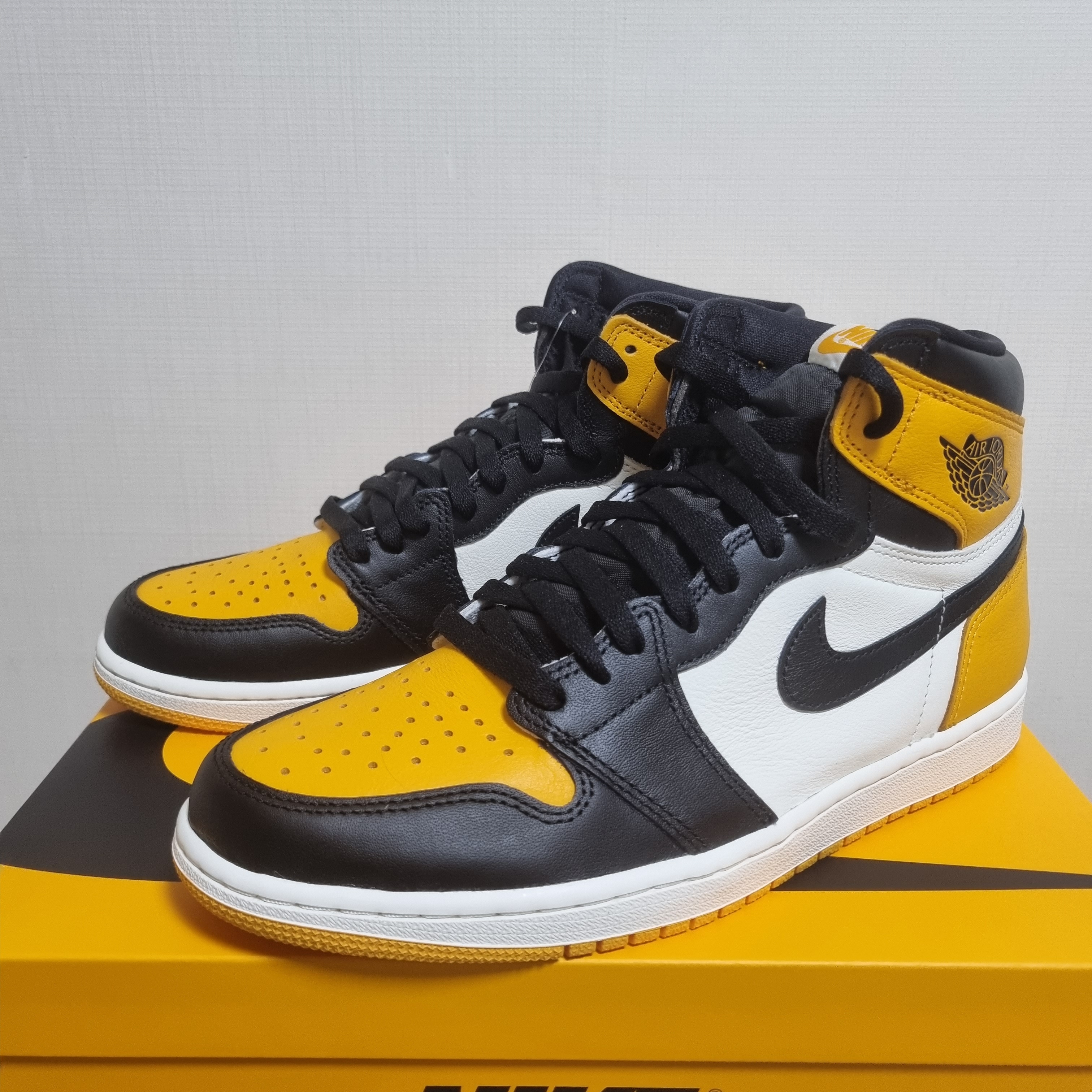 Jordan 1 Retro High OG Taxi 착용 스타일 - 2