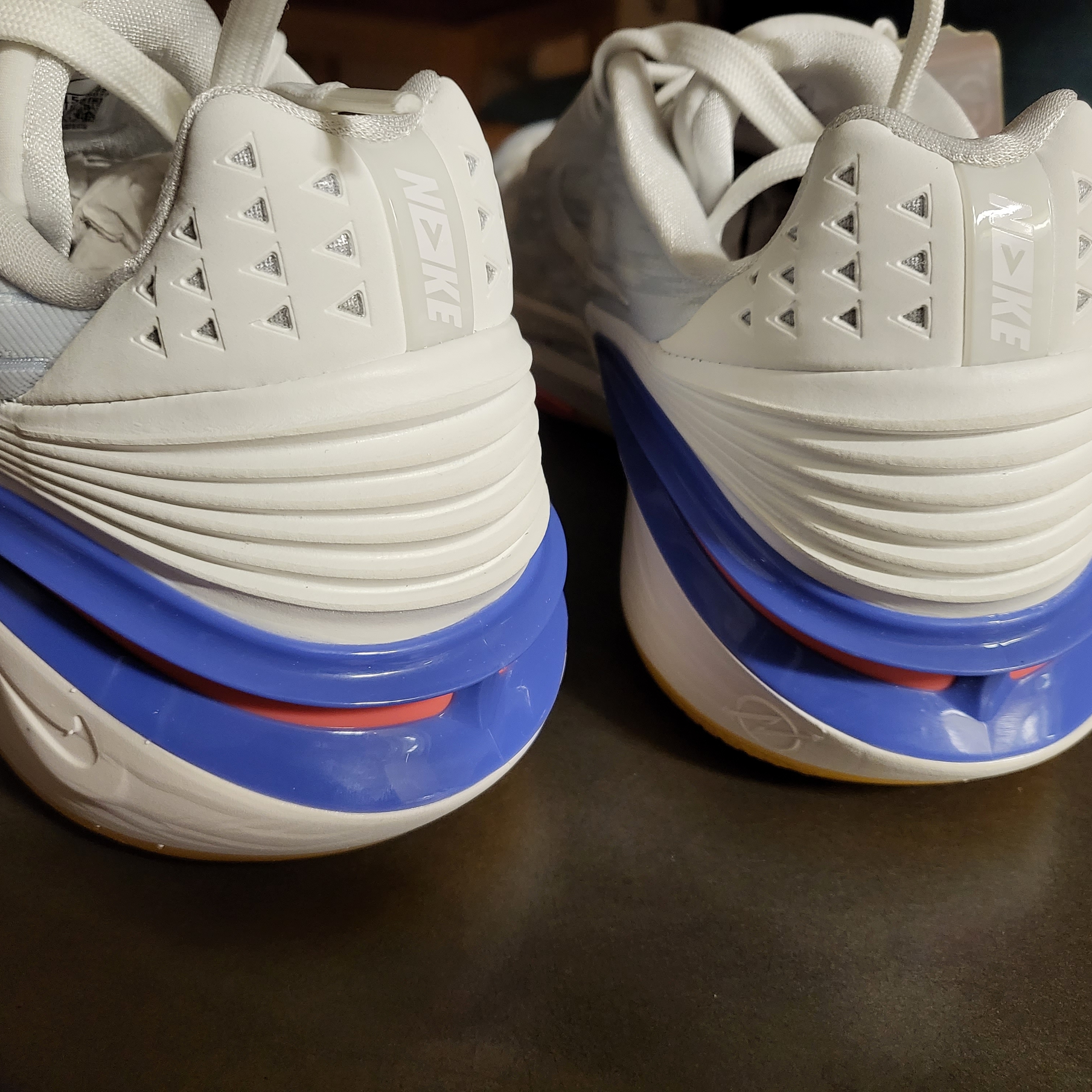 Nike Air Zoom GT Cut 2 Summit White 착용 스타일 - 2