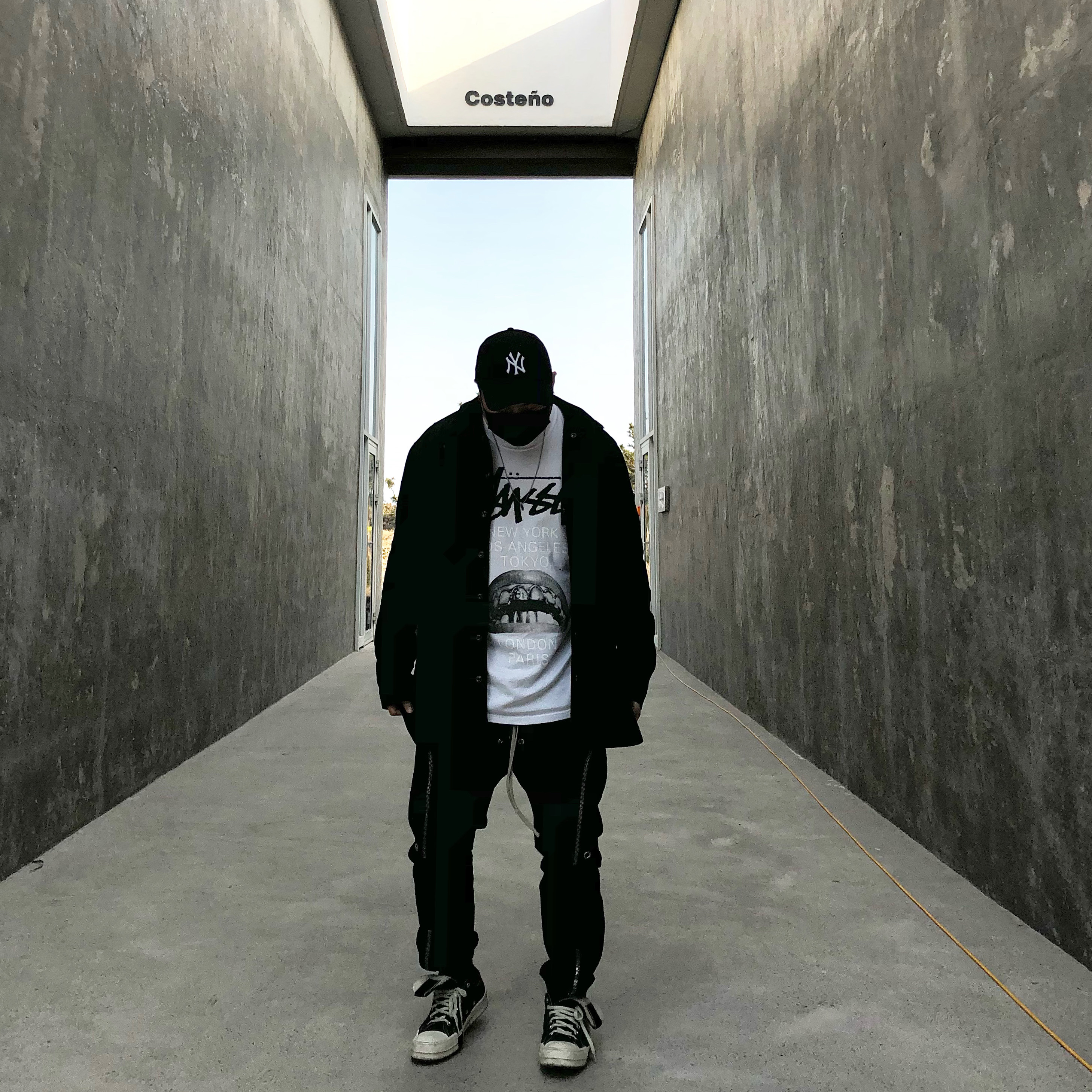 Converse x Drkshdw Drkstr Chuck 70 Ox Black, Stussy x Rick Owens 40 WT T-Shirt 착용 스타일