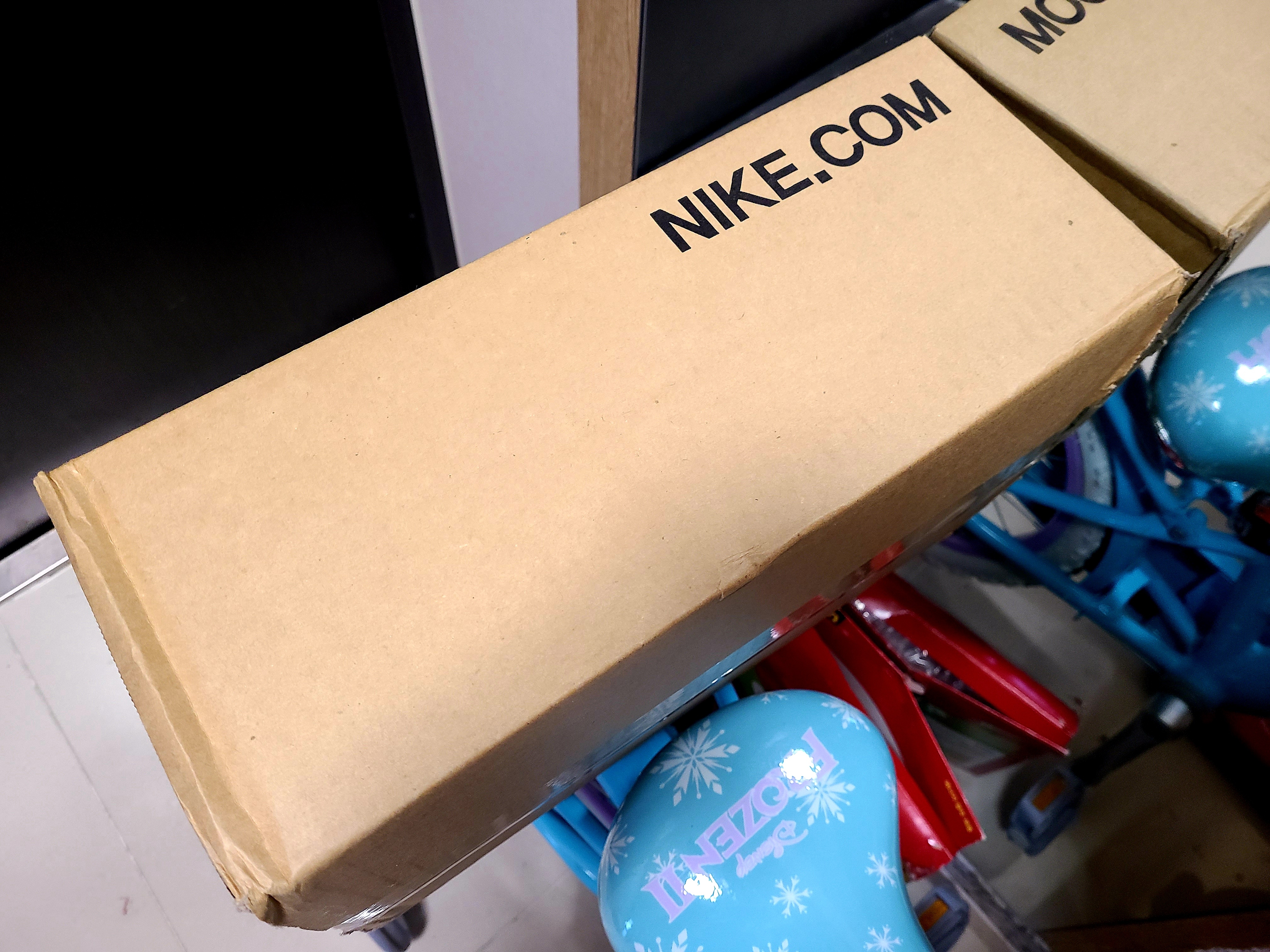 Nike Dunk Low Retro Black 착용 스타일 - 1