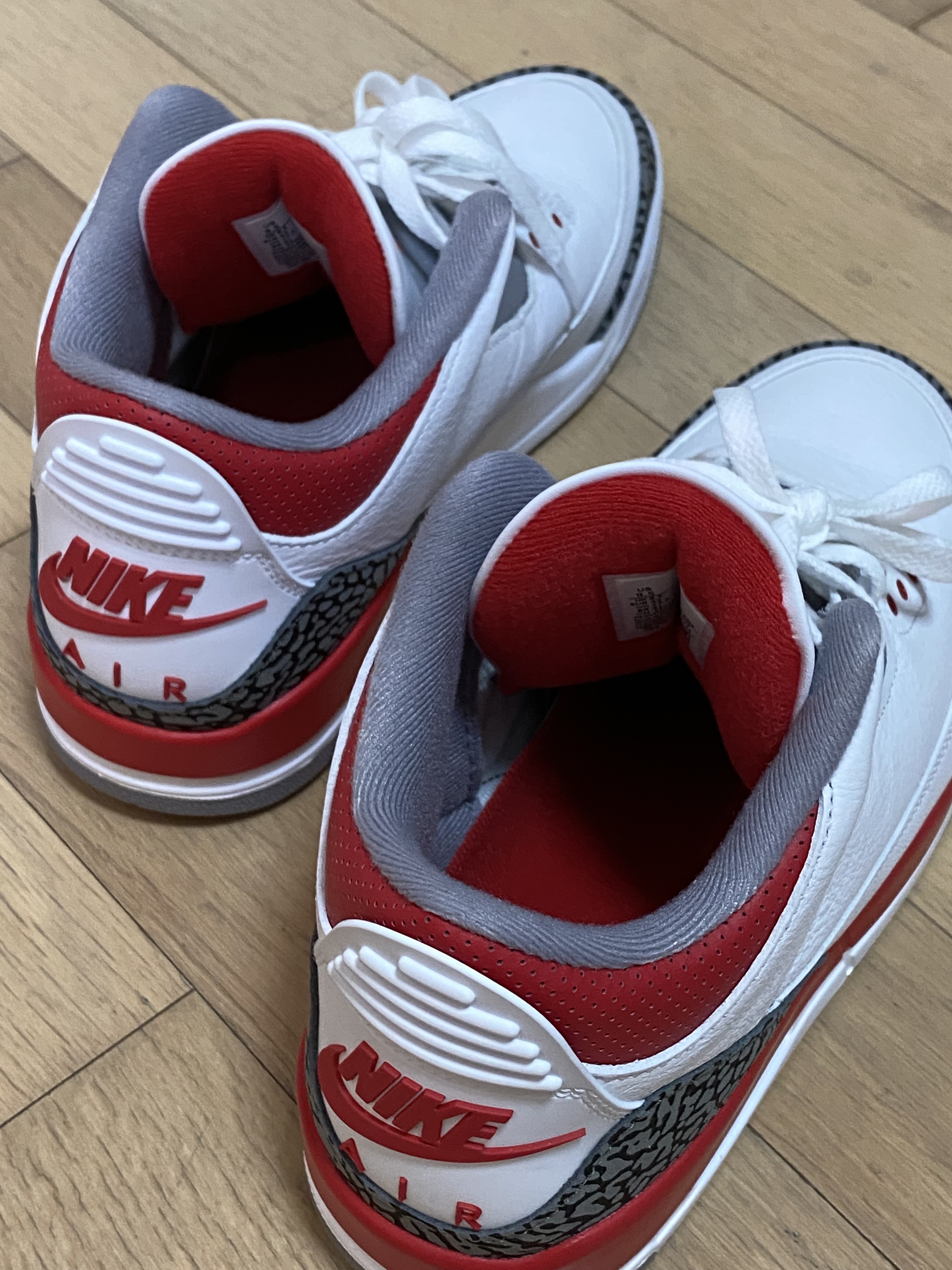 Jordan 3 Retro Fire Red 2022 착용 스타일 - 3