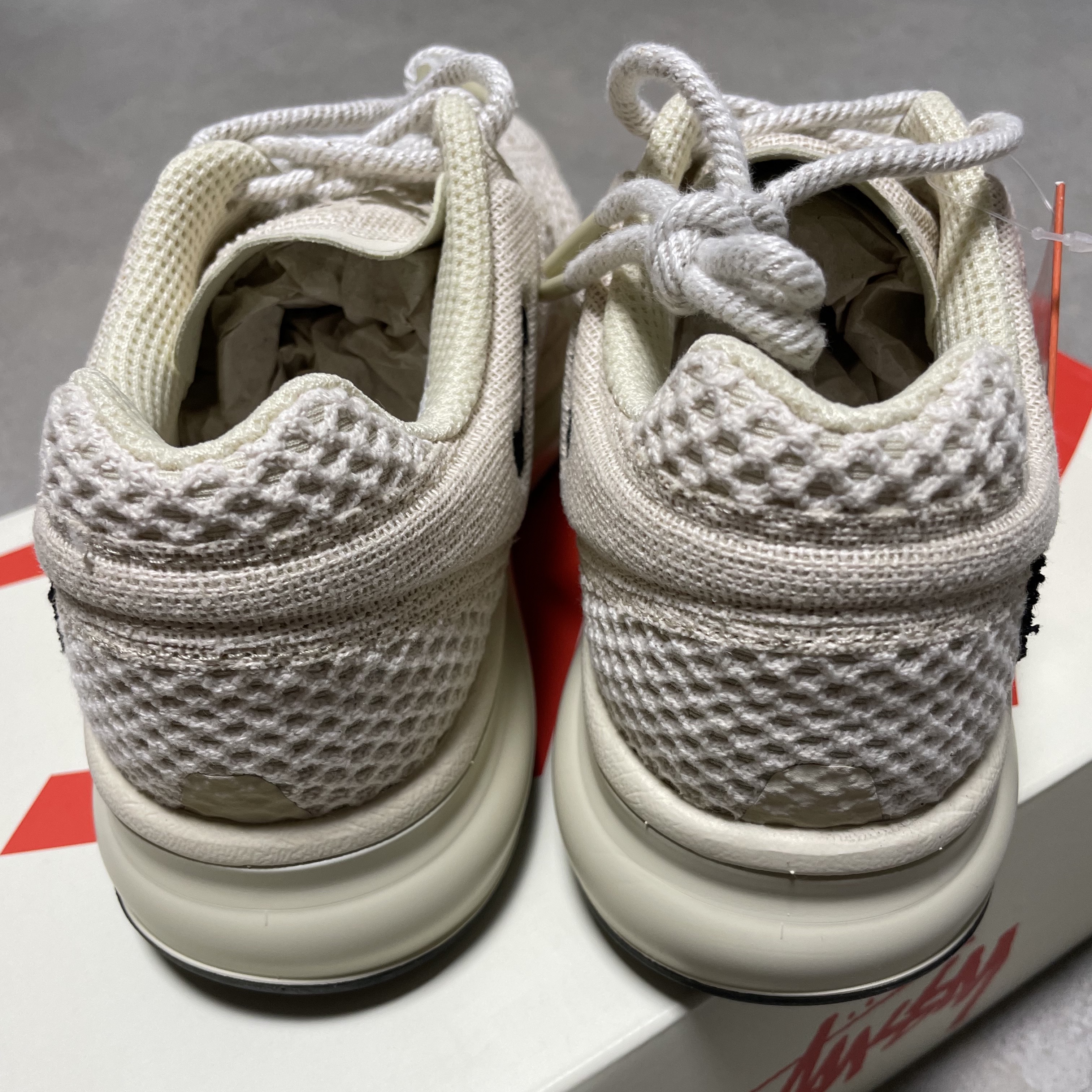 Nike x Stussy Air Max 2013 Fossil 착용 스타일 - 4