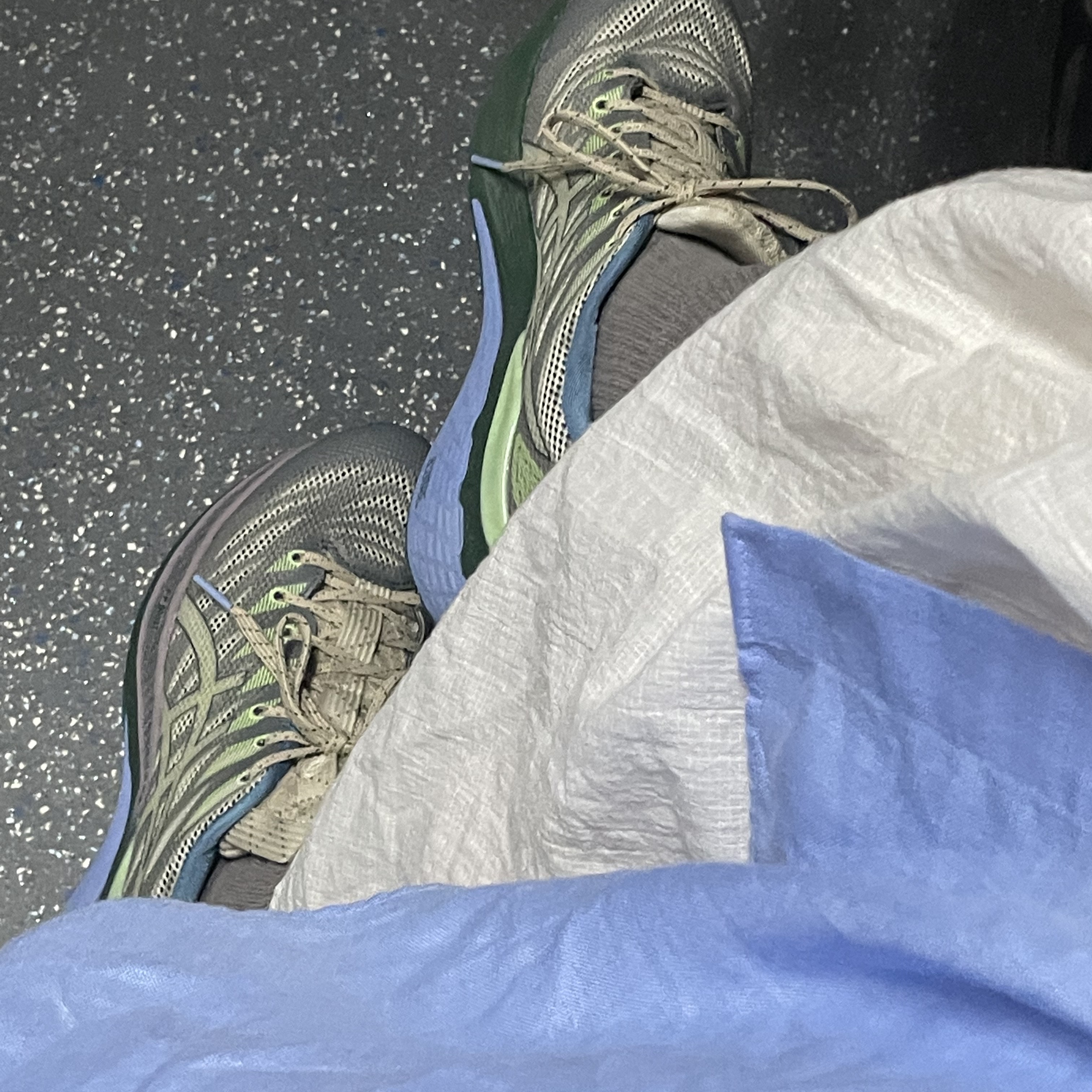 (W) Asics FN3-S Gel-Kayano 28 Gargoyle Fog 착용 스타일