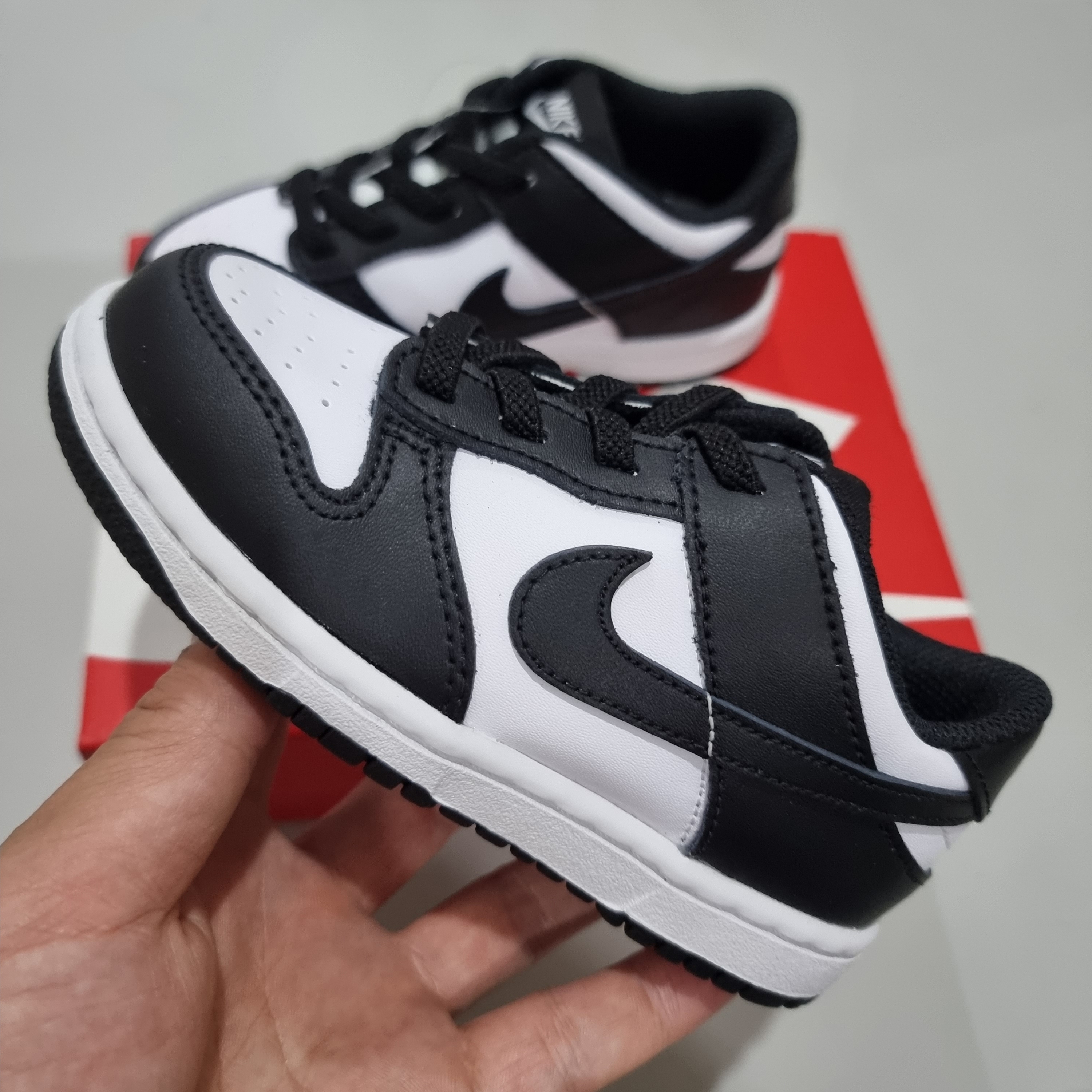 (TD) Nike Dunk Low Black 착용 스타일 - 2