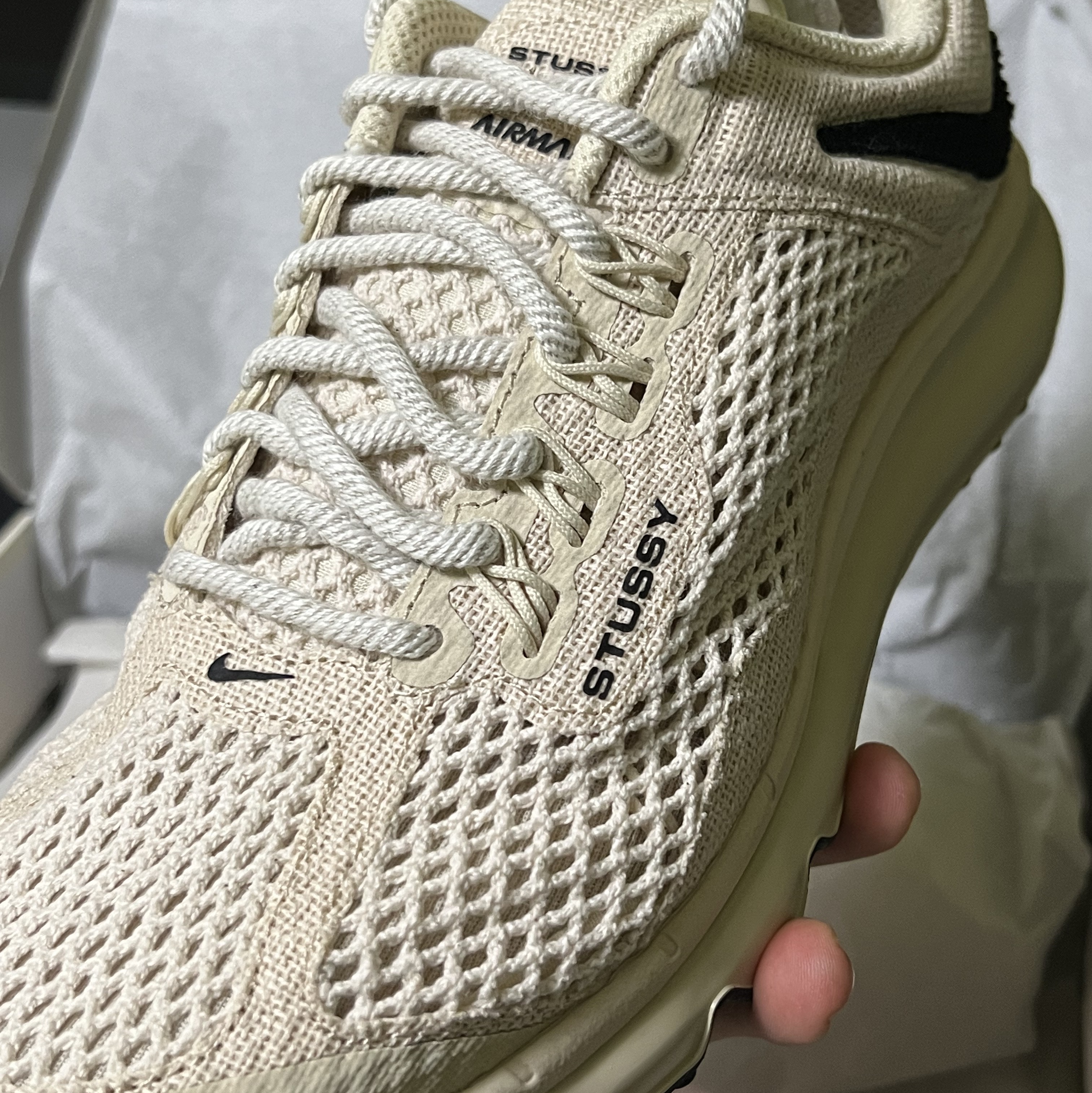 Nike x Stussy Air Max 2013 Fossil 착용 스타일