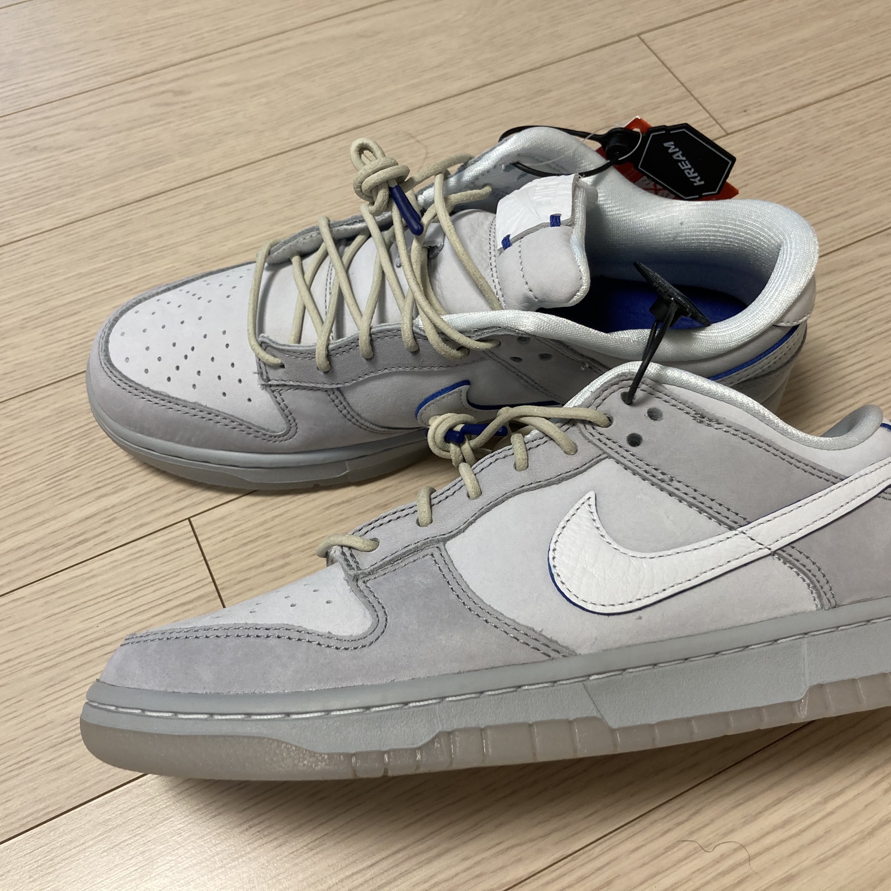 Nike Dunk Low Wolf Grey and Pure Platinum 착용 스타일 - 1