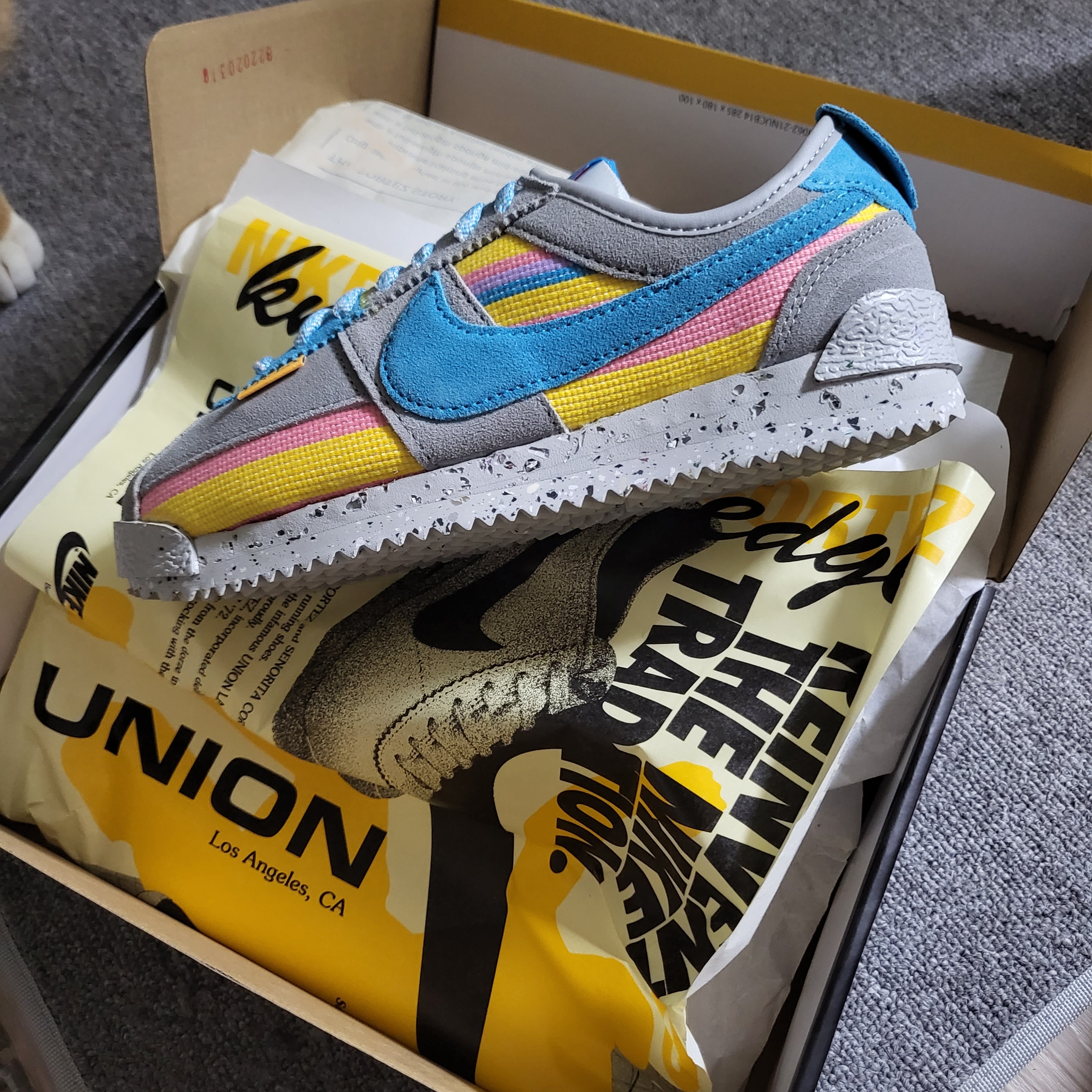 Nike x Union Cortez SP Light Smoke 착용 스타일