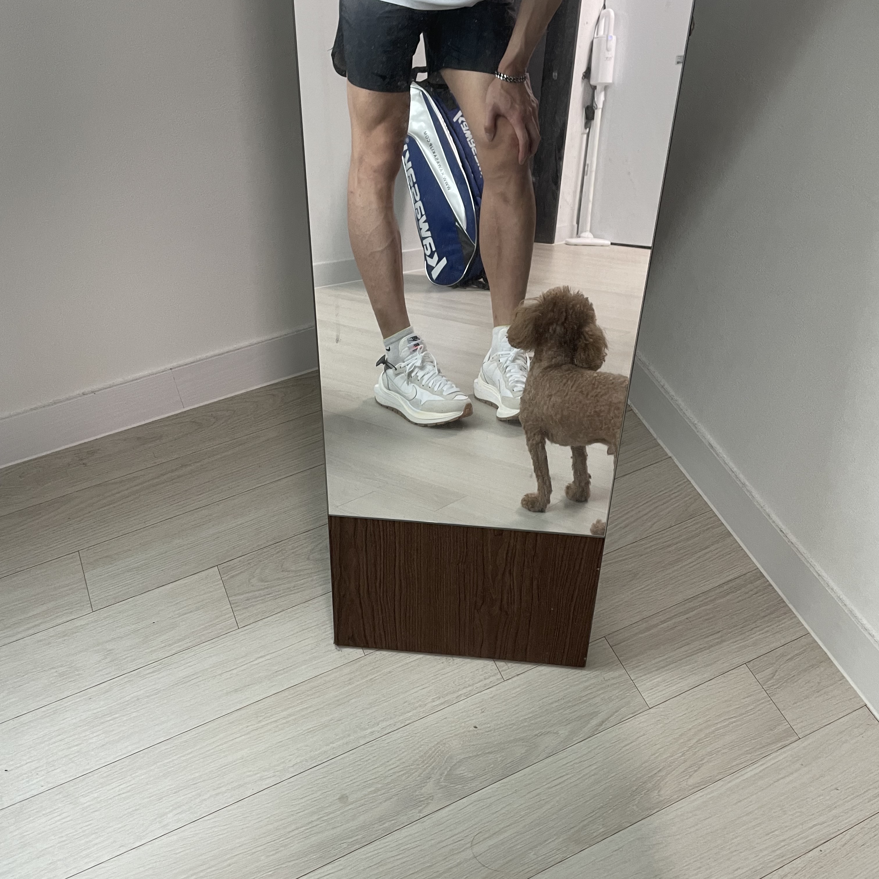 Nike x Sacai VaporWaffle White and Gum 착용 스타일