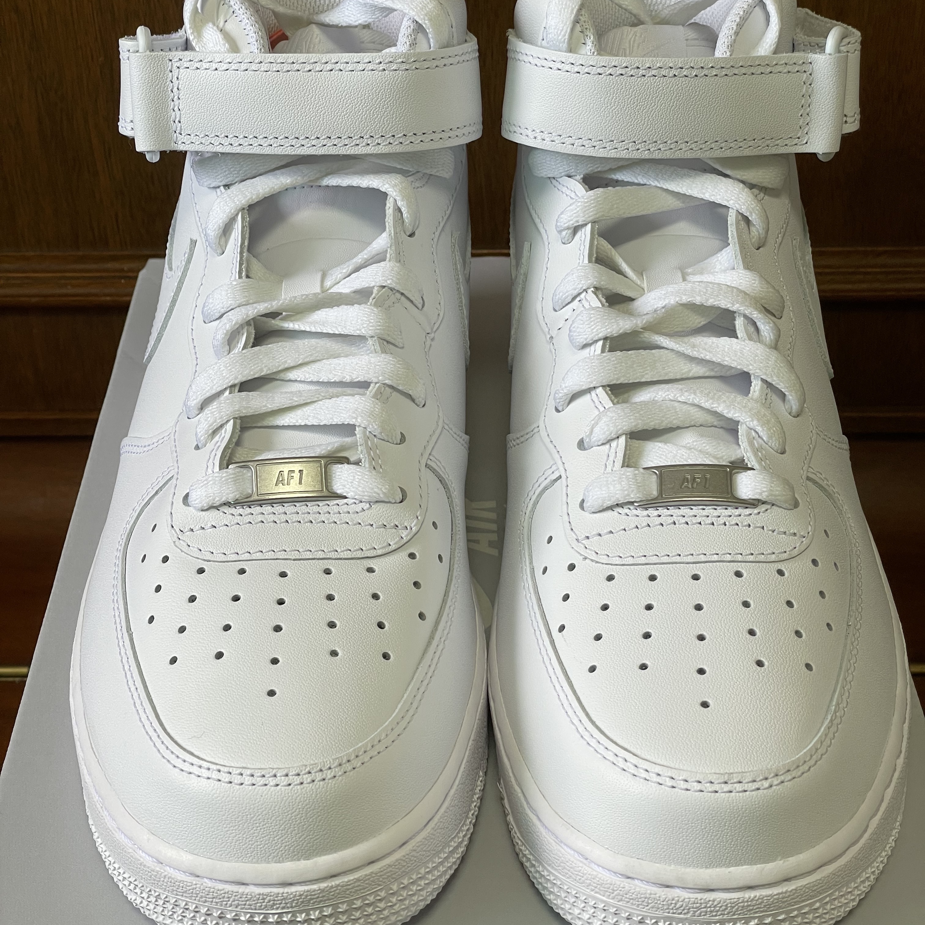 Nike Air Force 1 Mid '07 White 착용 스타일 - 3