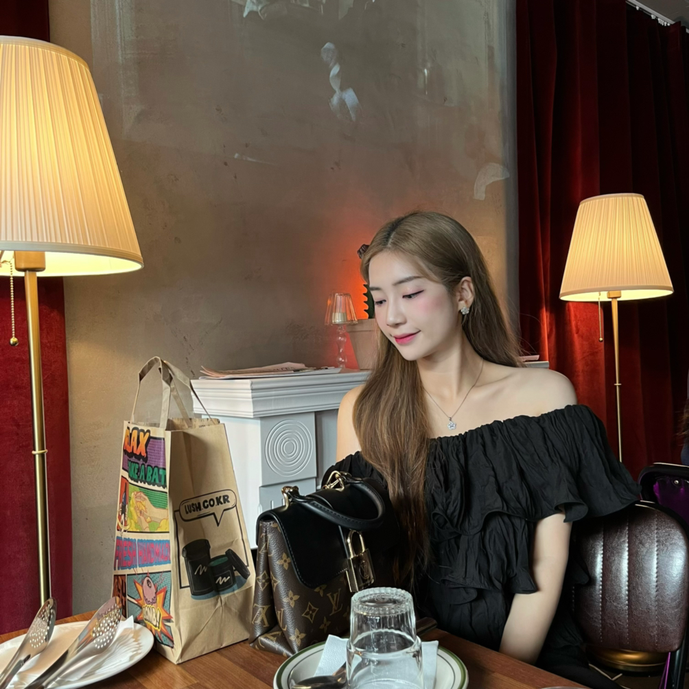 KREAM 프로필 이미지