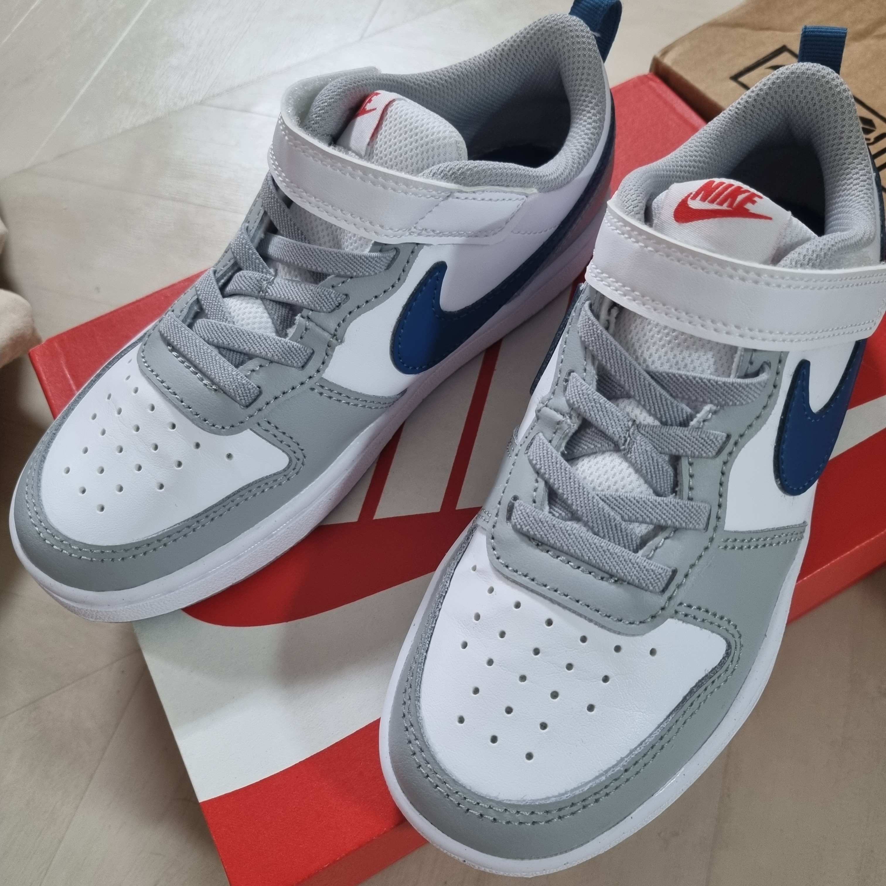 (PS) Nike Court Borough Low 2 Light Smoke Grey 착용 스타일