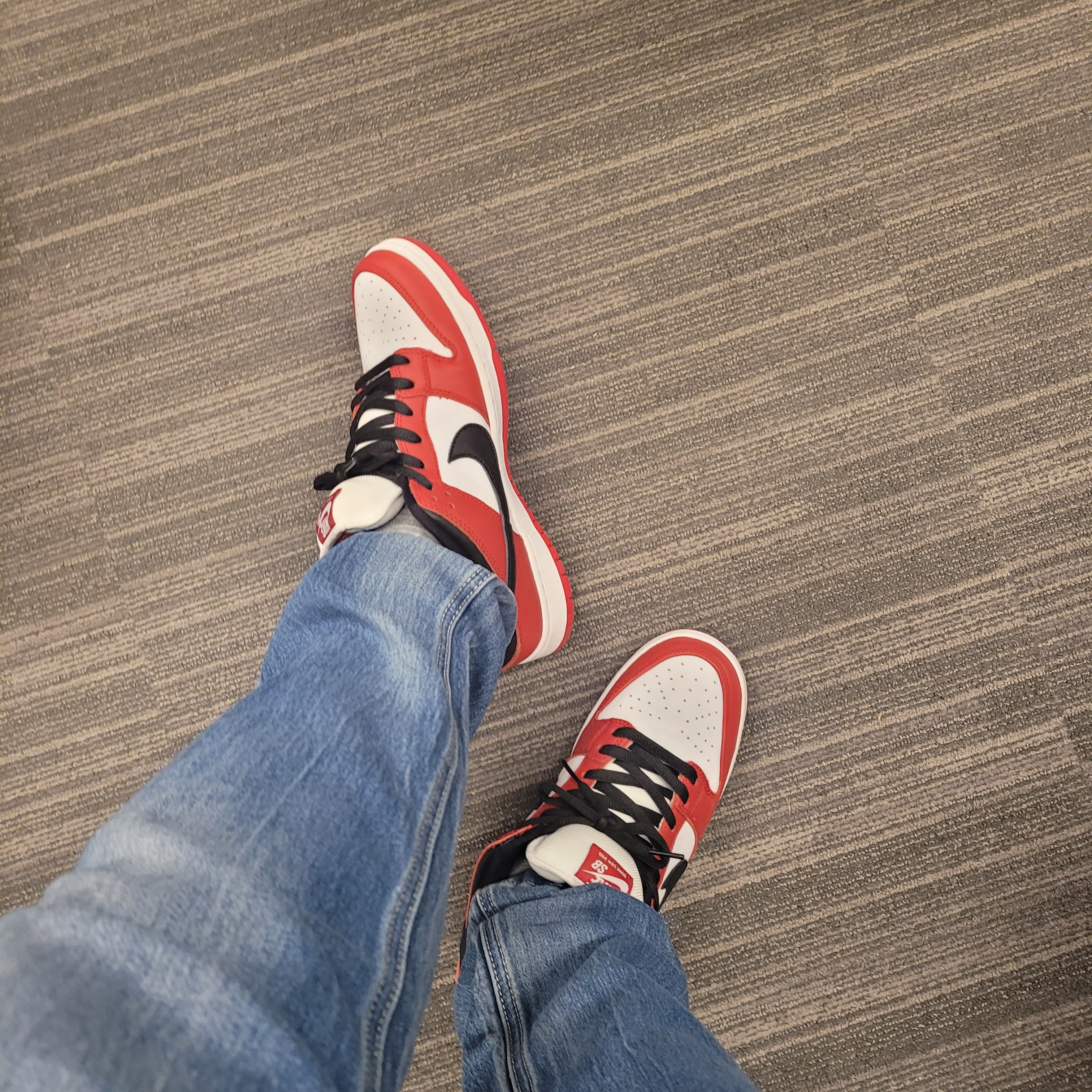 Nike SB Dunk Low Pro Chicago 착용 스타일