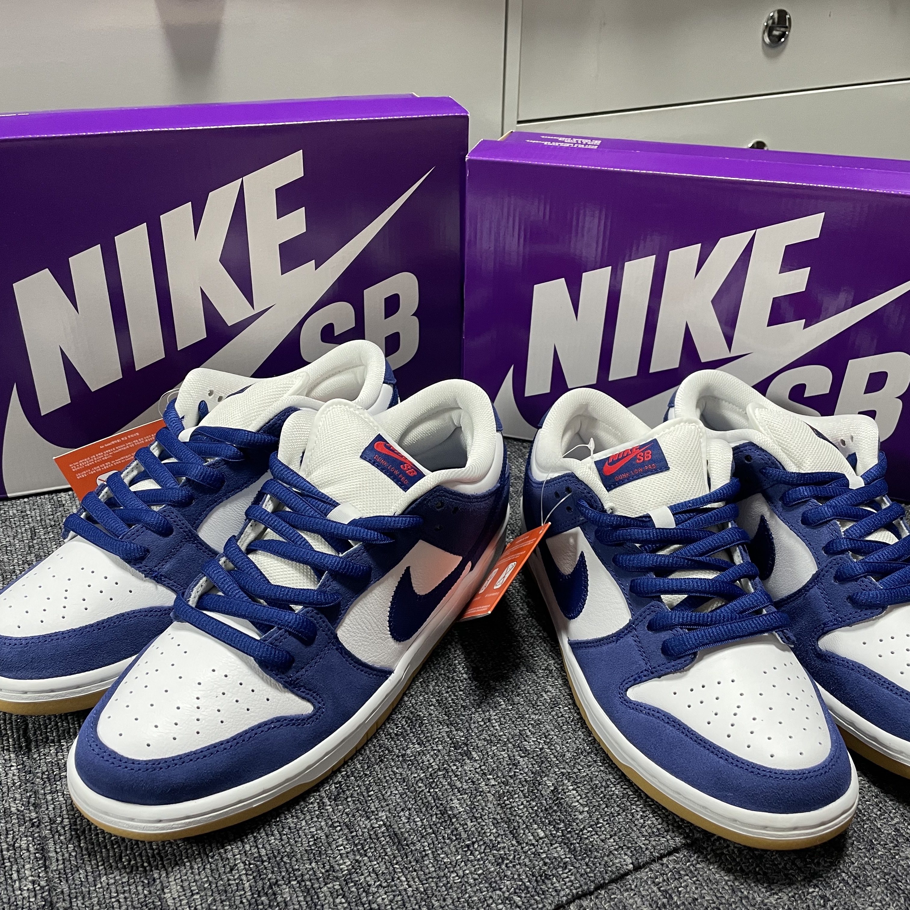 Nike SB Dunk Low Pro Premium Deep Royal Blue 착용 스타일
