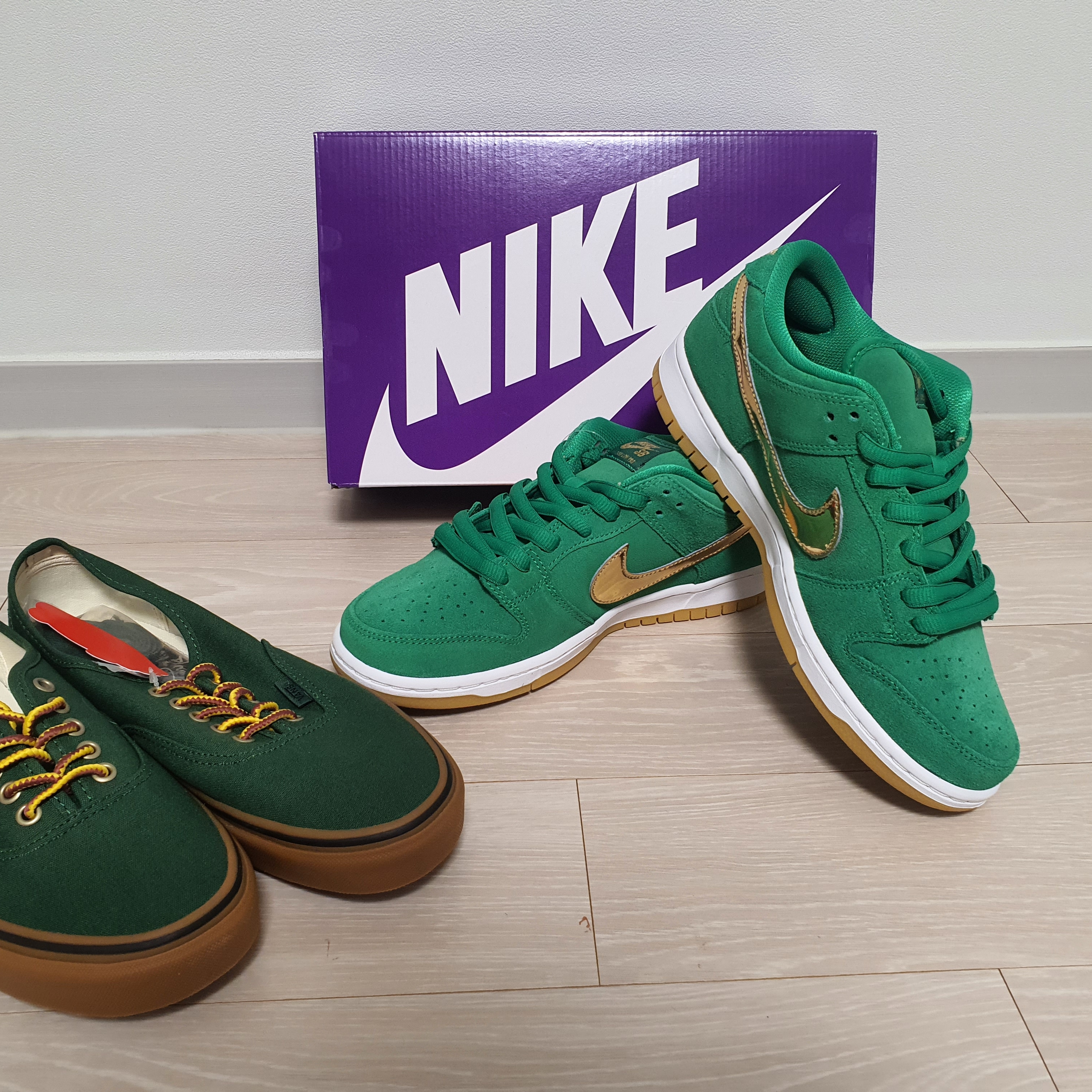 Nike SB Dunk Low Pro Shamrock 착용 스타일