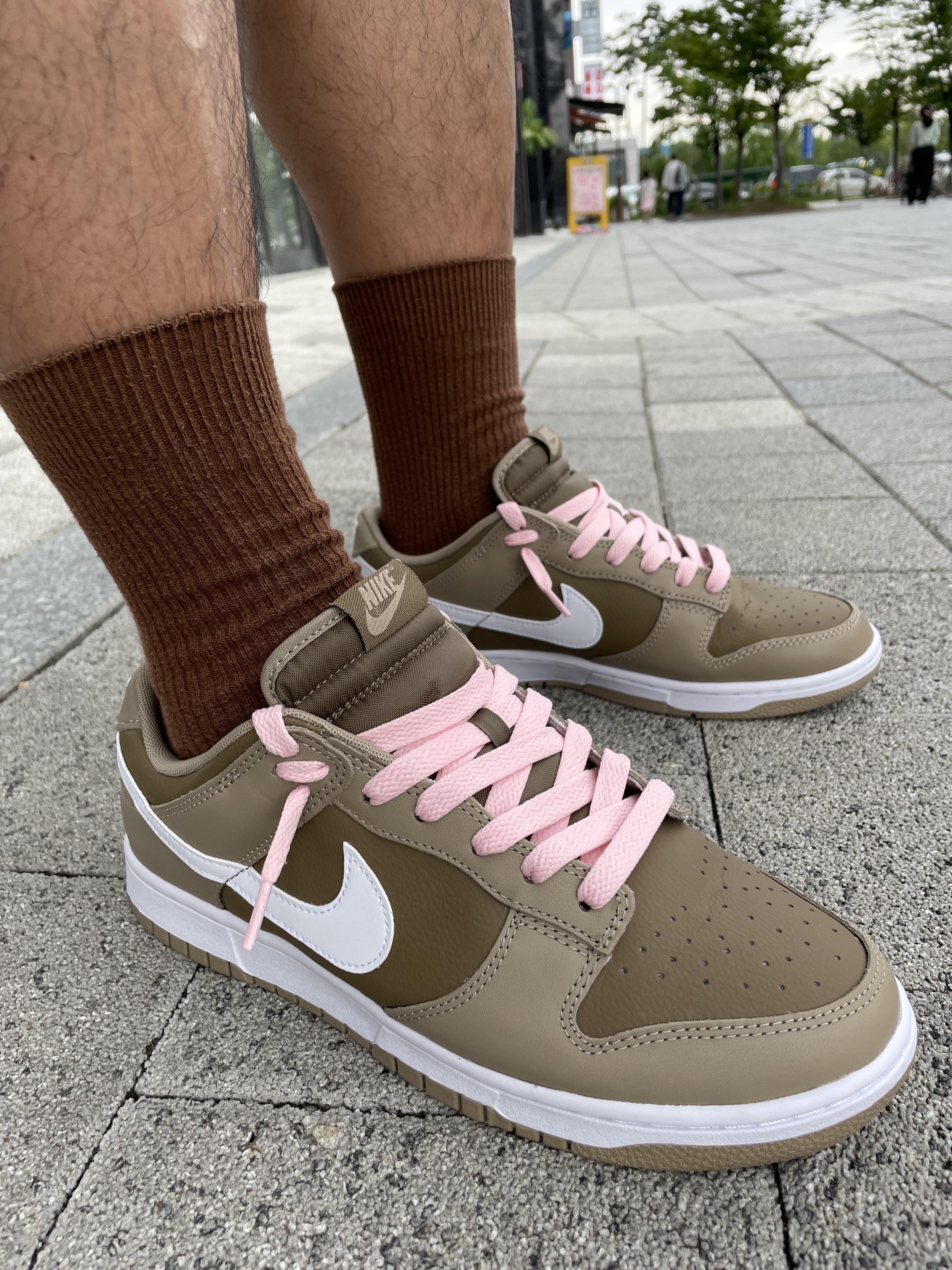 Nike Dunk Low Retro Khaki Hazel Rush, Nike ACG Cargo Shorts Ironstone - Asia 착용 스타일 - 2