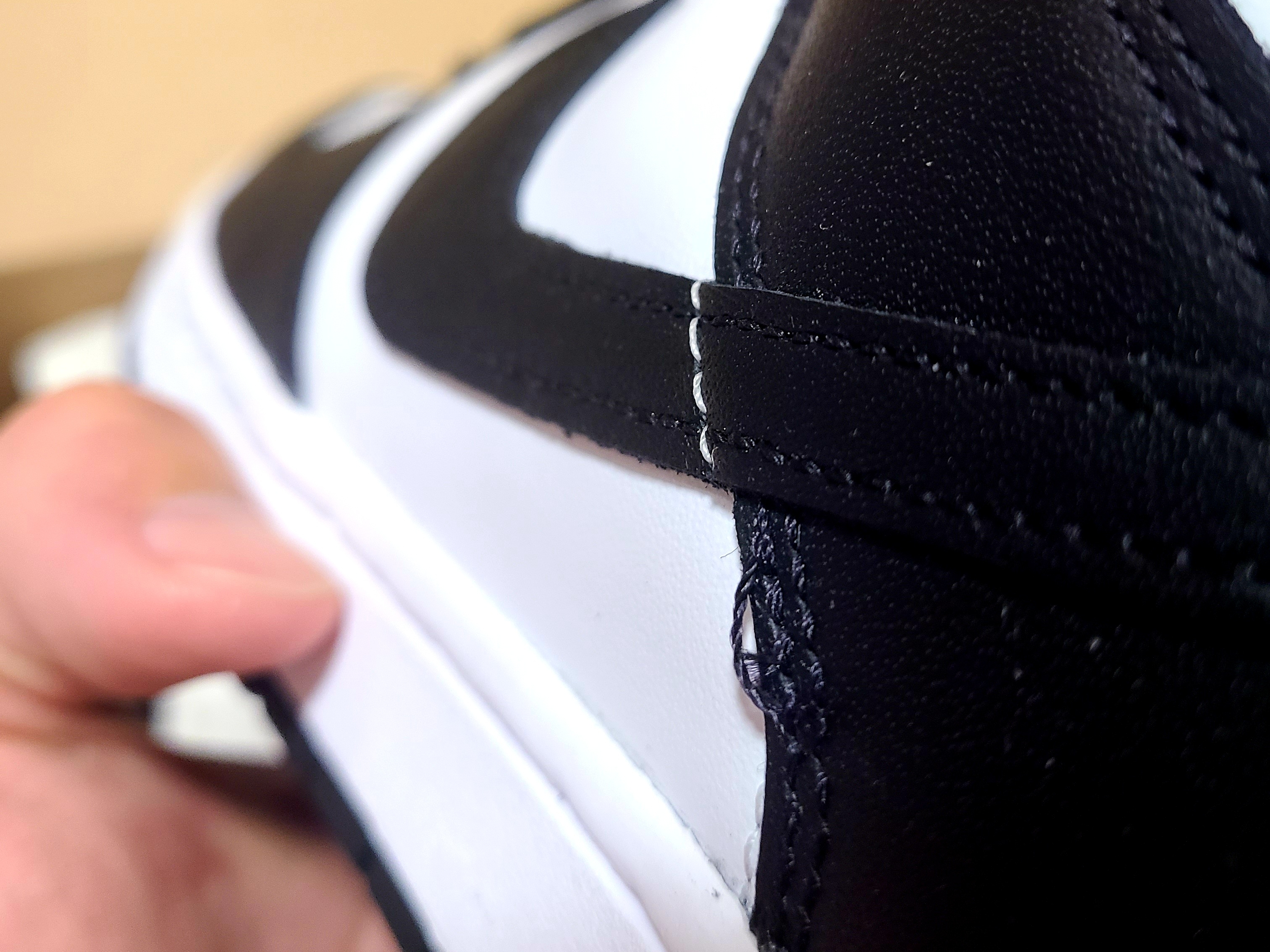 Nike Dunk Low Retro Black 착용 스타일 - 4