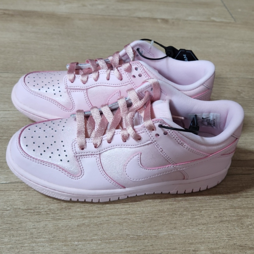 (GS) Nike Dunk Low SE Prism Pink 착용 스타일